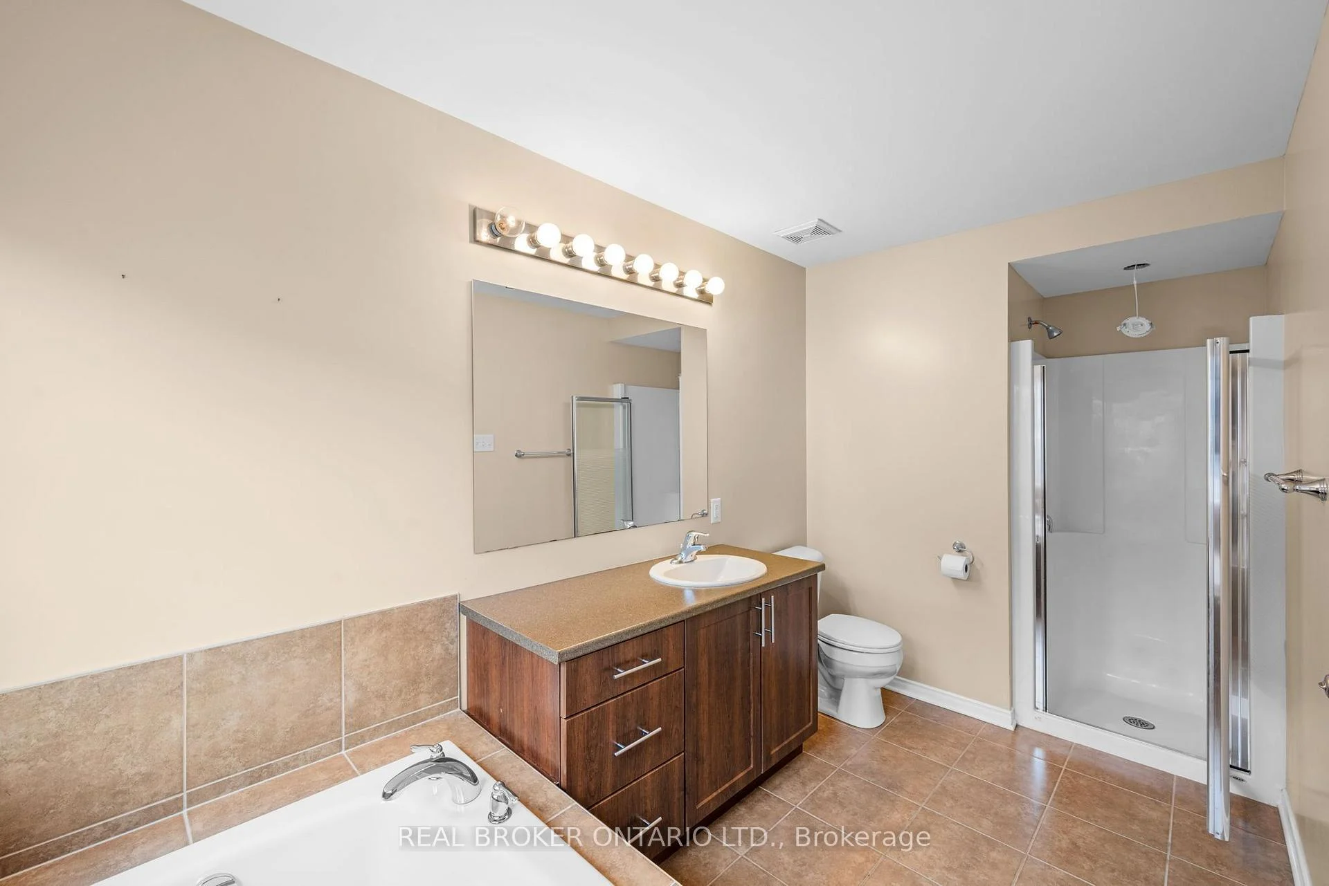 Photo 47 of 306 Aldworth Private, Ottawa, Stittsville (South) — HOMEH