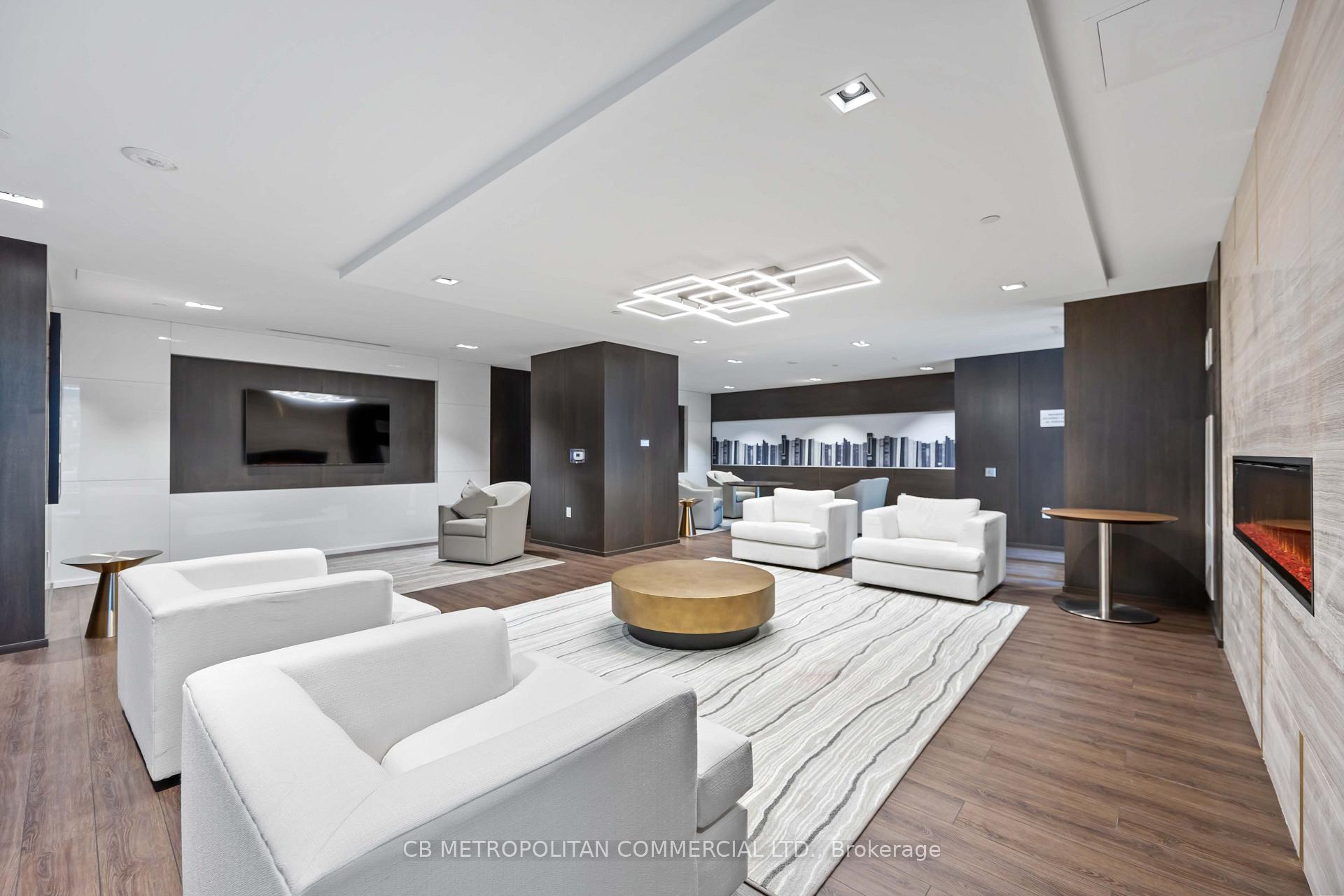 Photo 17 of 9000 Jane Street, Vaughan, Concord — HOMEH