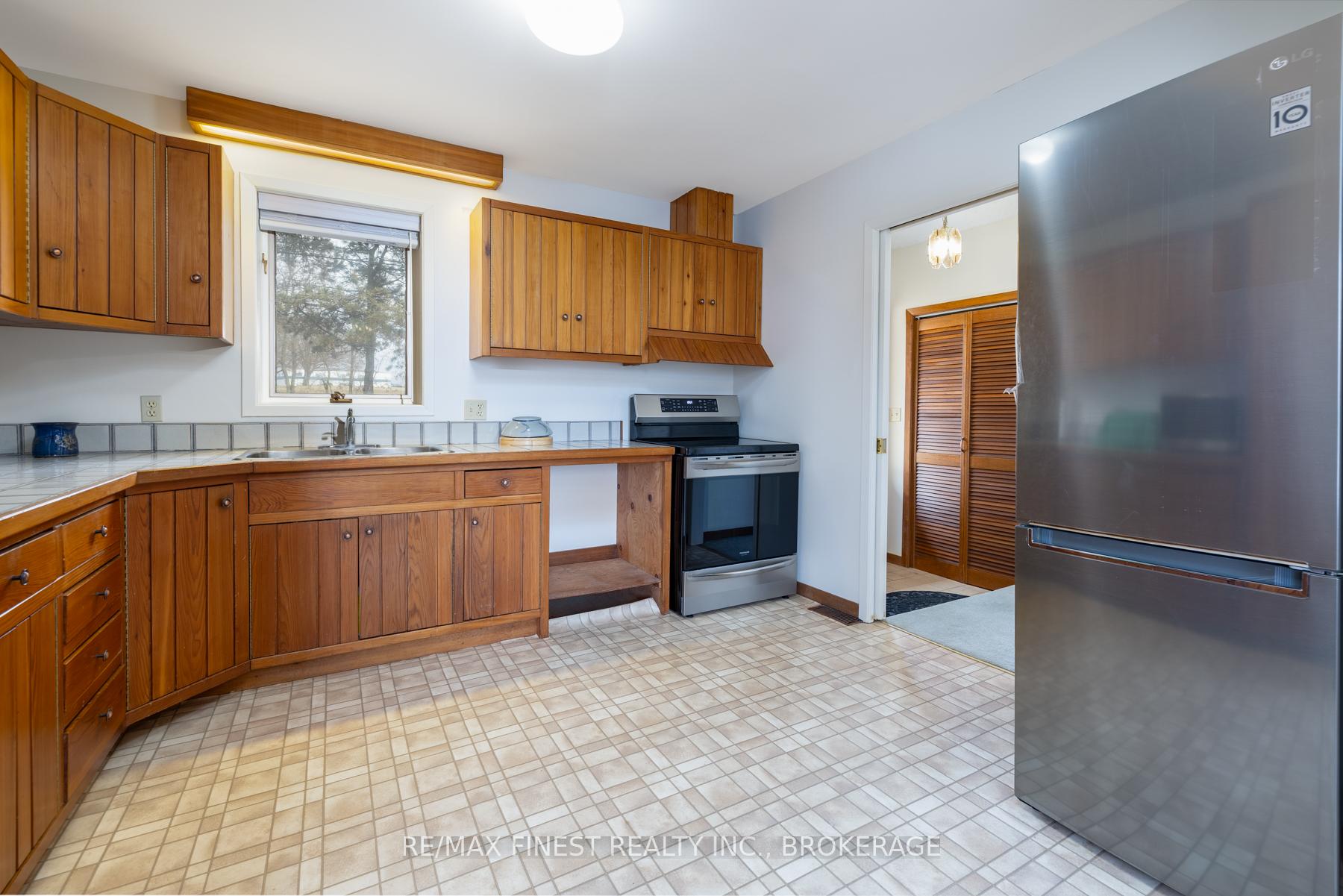 Photo 9 of 1141 Front Road, Kingston, City SouthWest — HOMEH