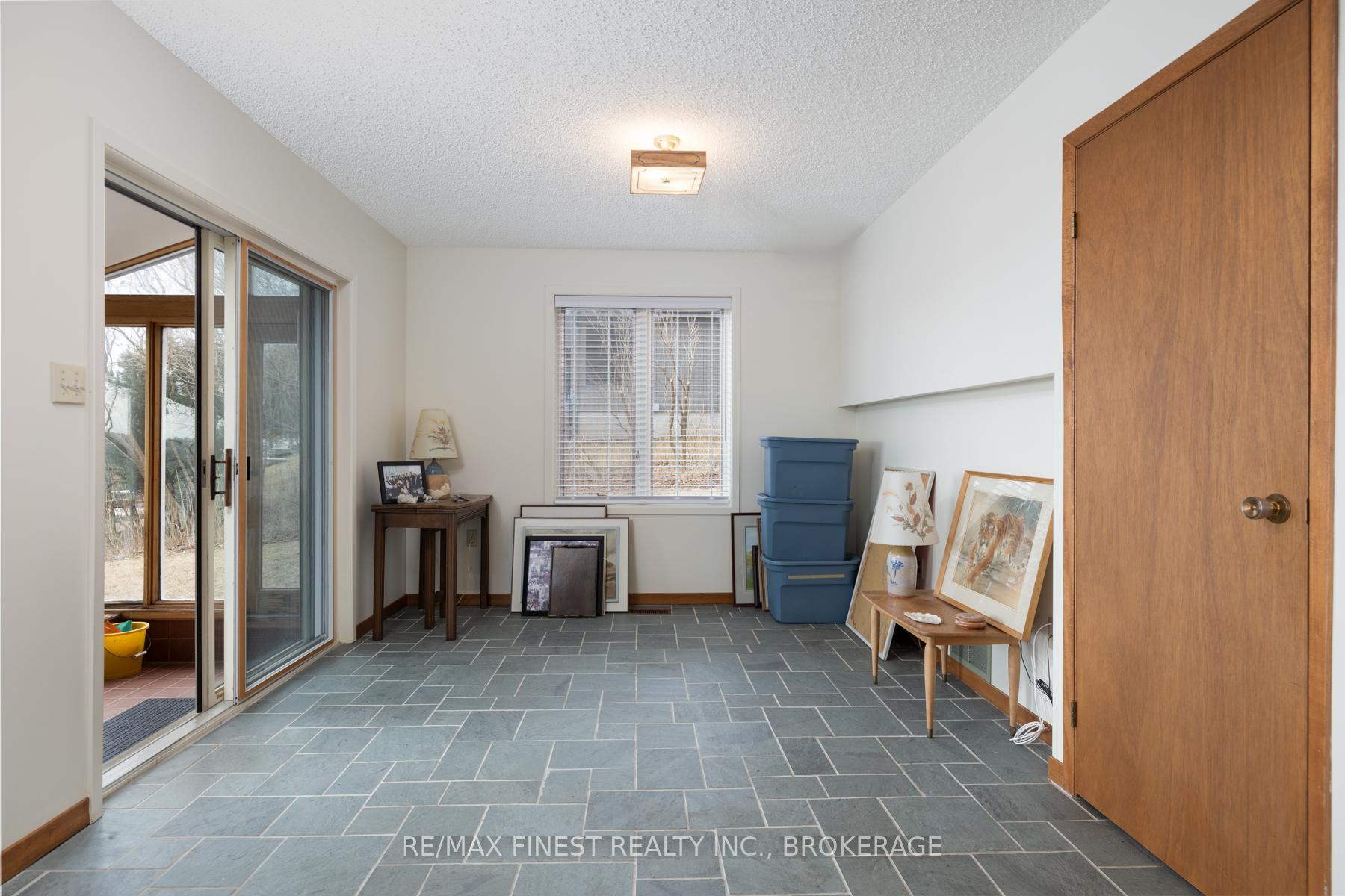Photo 26 of 1141 Front Road, Kingston, City SouthWest — HOMEH