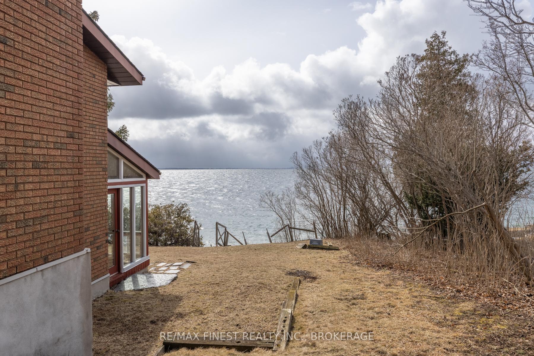 Photo 32 of 1141 Front Road, Kingston, City SouthWest — HOMEH