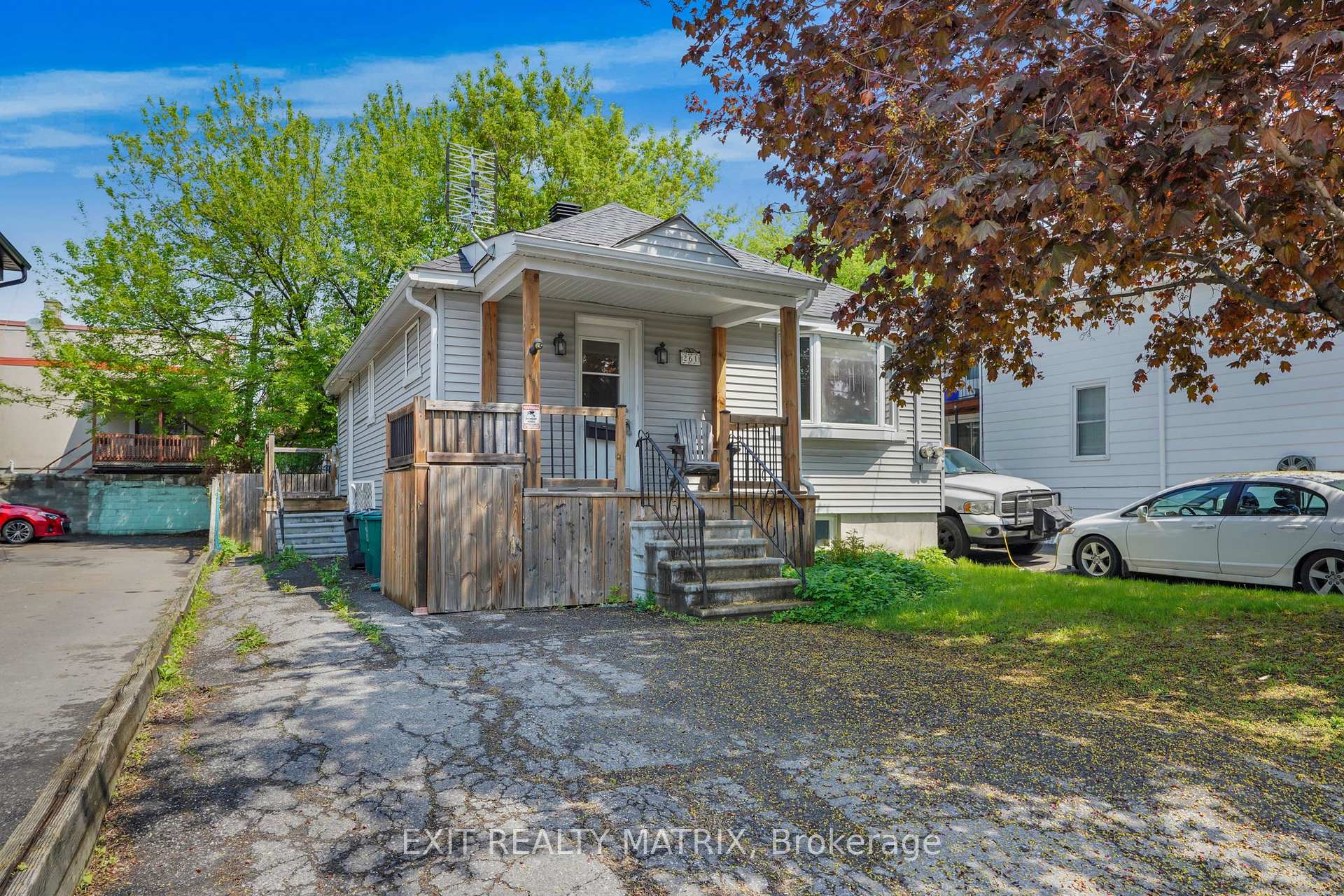 Front of 261 Montfort Street