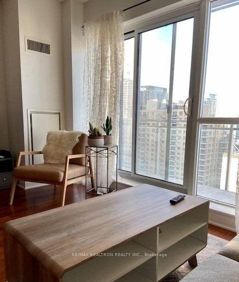 Photo 13 of Unit 1411, 83 Redpath Avenue, Toronto, Mount Pleasant West — HOMEH