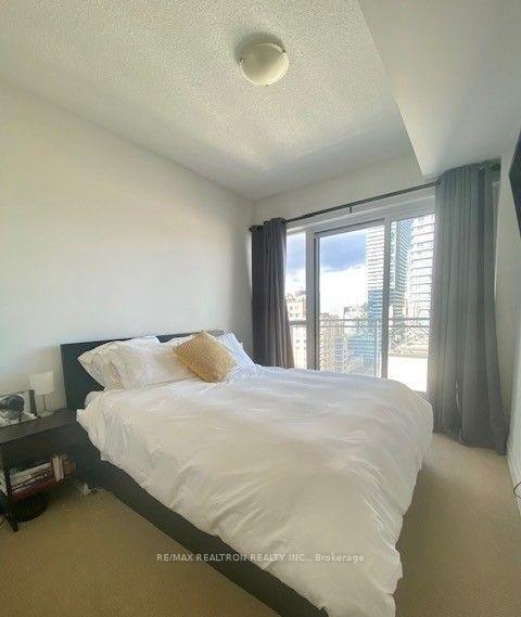 Photo 17 of Unit 1411, 83 Redpath Avenue, Toronto, Mount Pleasant West — HOMEH