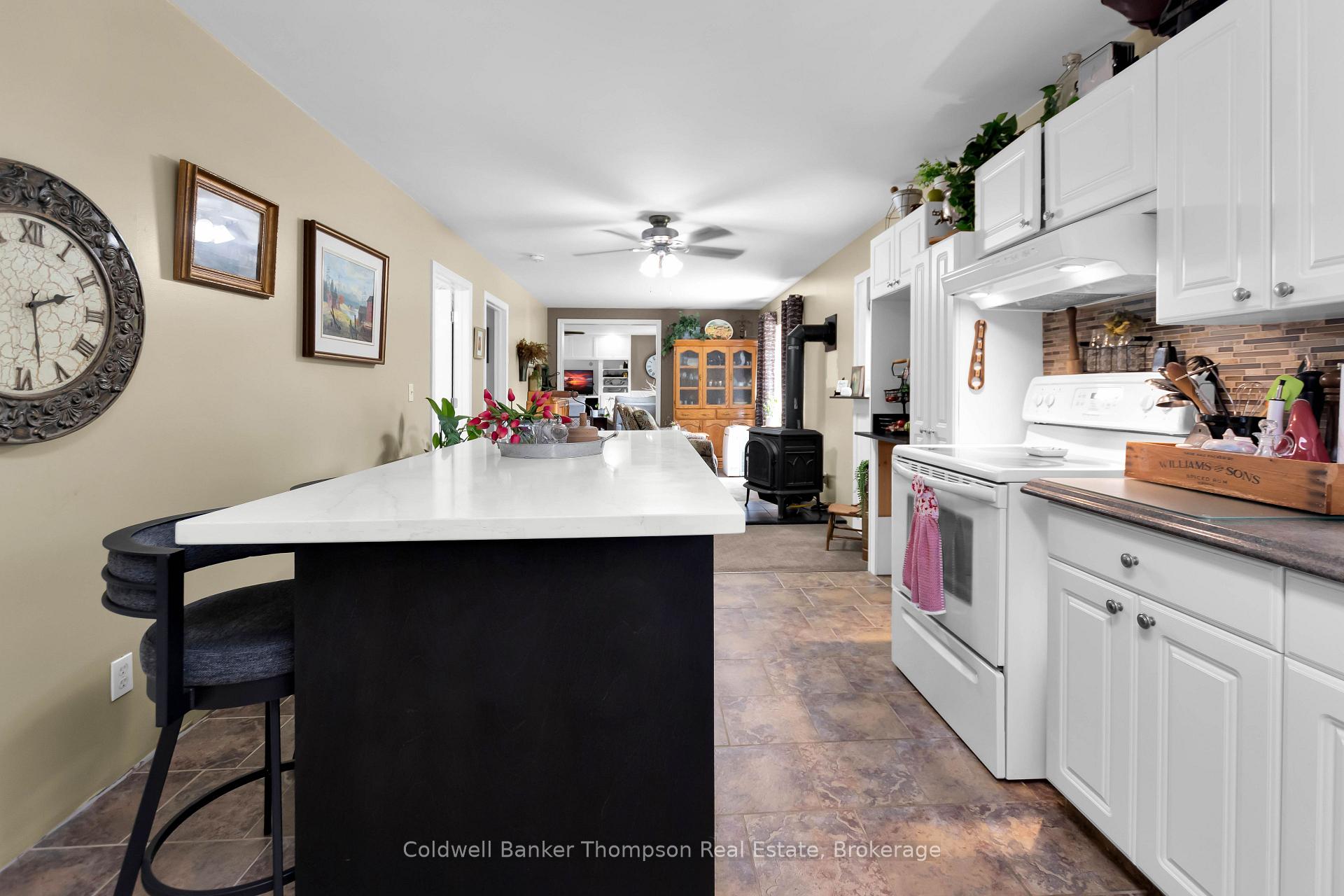 Photo 14 of 191 12th Concession Road, Kearney, Bethune — HOMEH