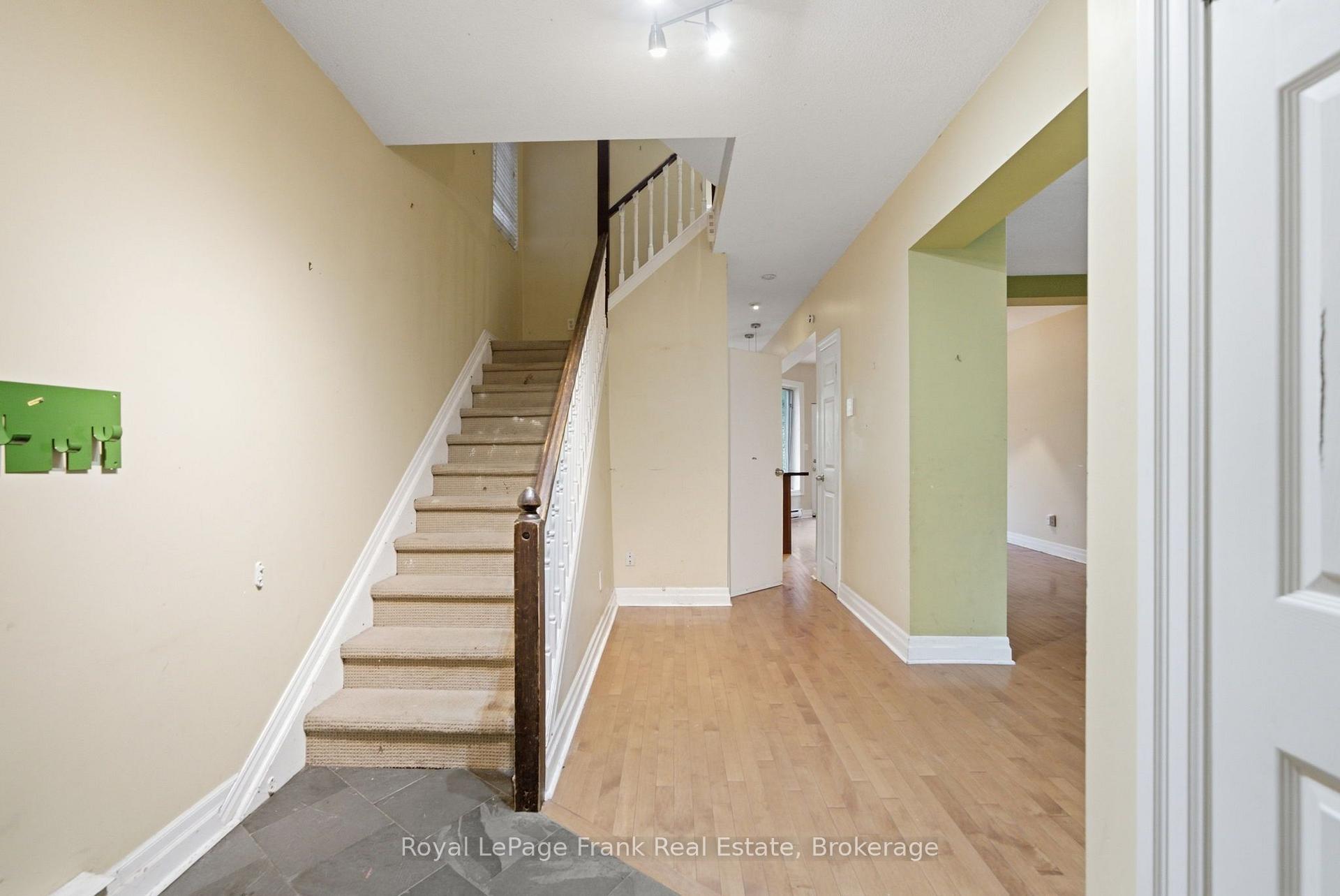 Photo 3 of 778 Shaw Street, Toronto, Dovercourt-Wallace Emerson-Junction — HOMEH