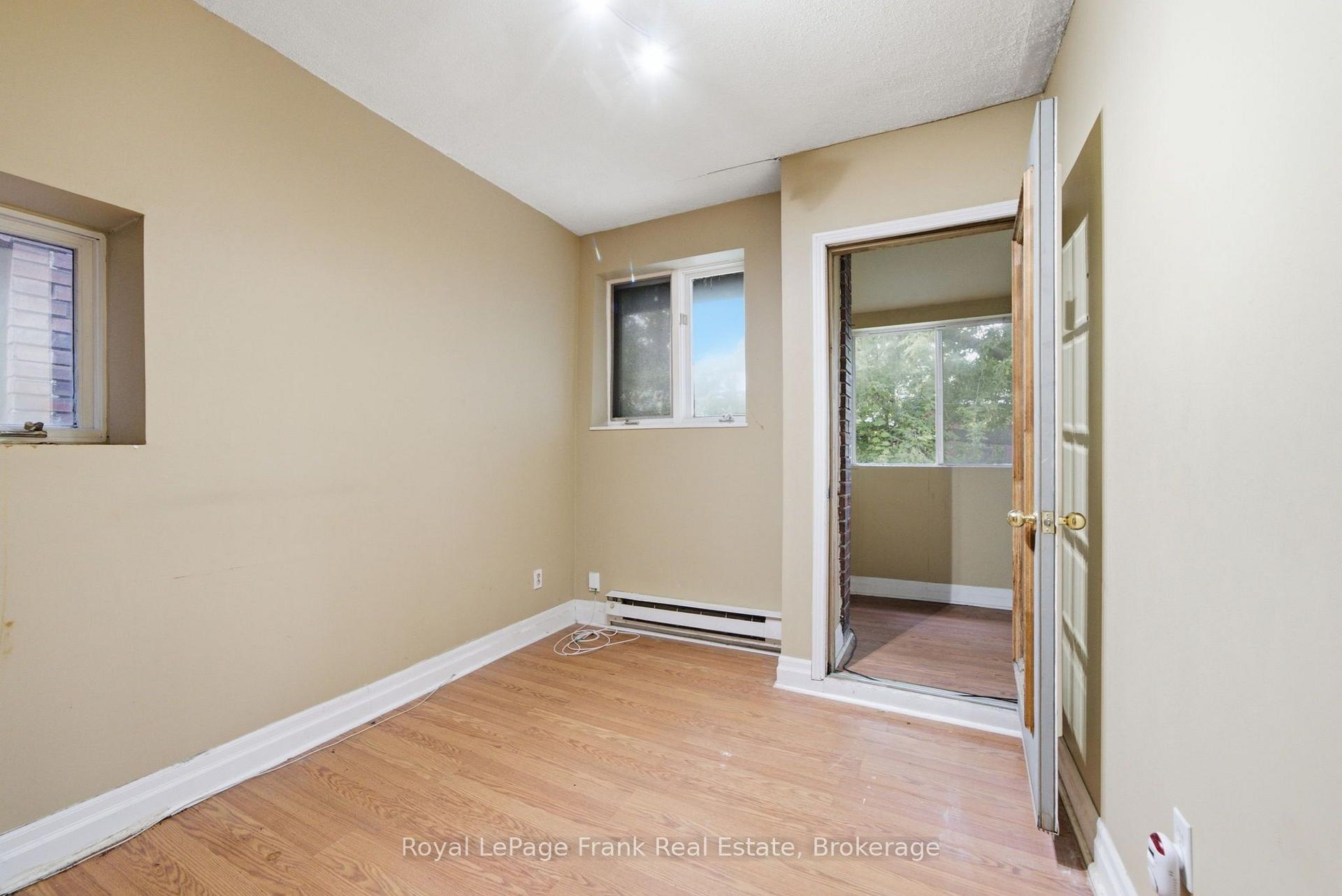 Photo 16 of 778 Shaw Street, Toronto, Dovercourt-Wallace Emerson-Junction — HOMEH