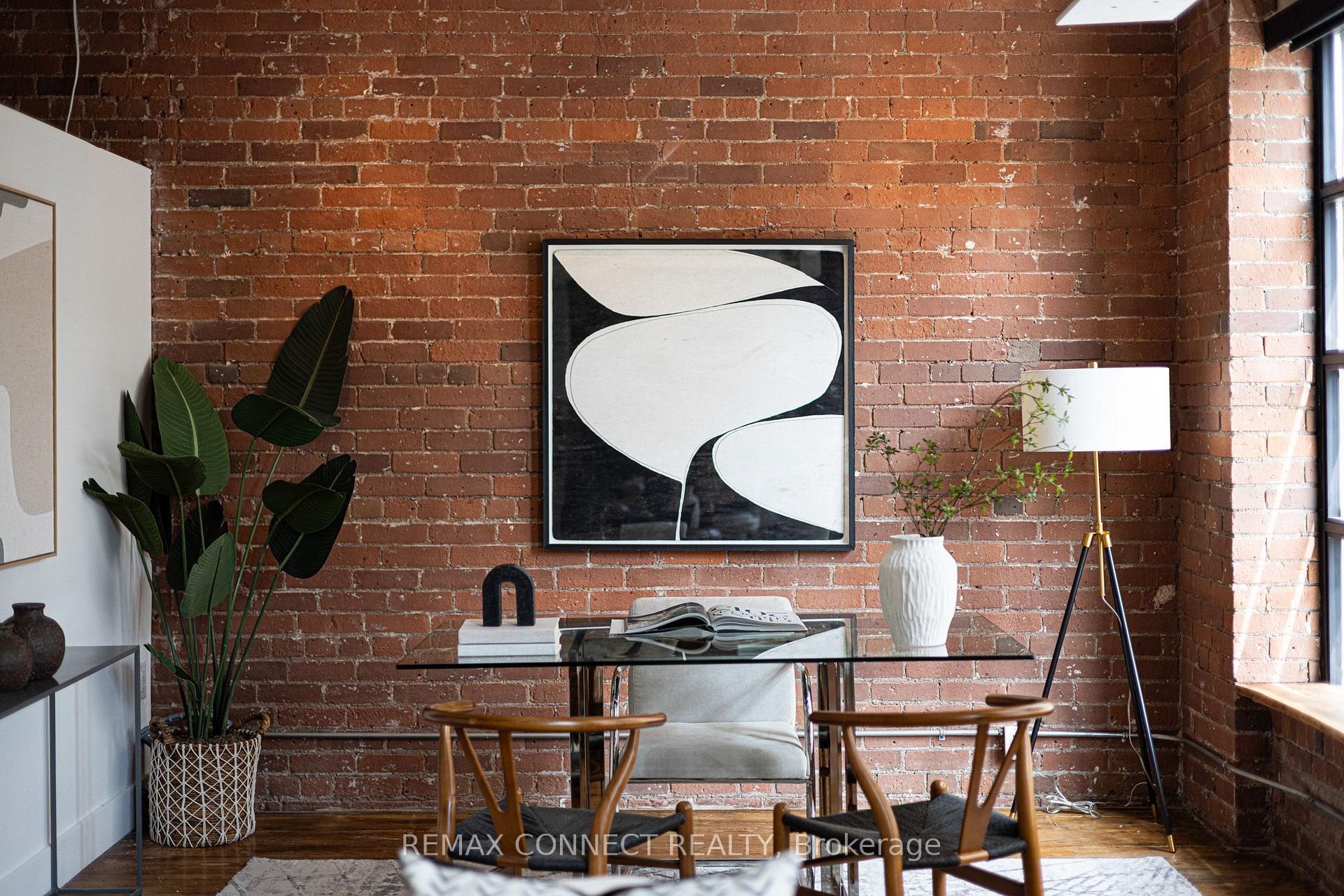 Photo 8 of Unit 301, 90 Sherbourne Street, Toronto, Moss Park — HOMEH