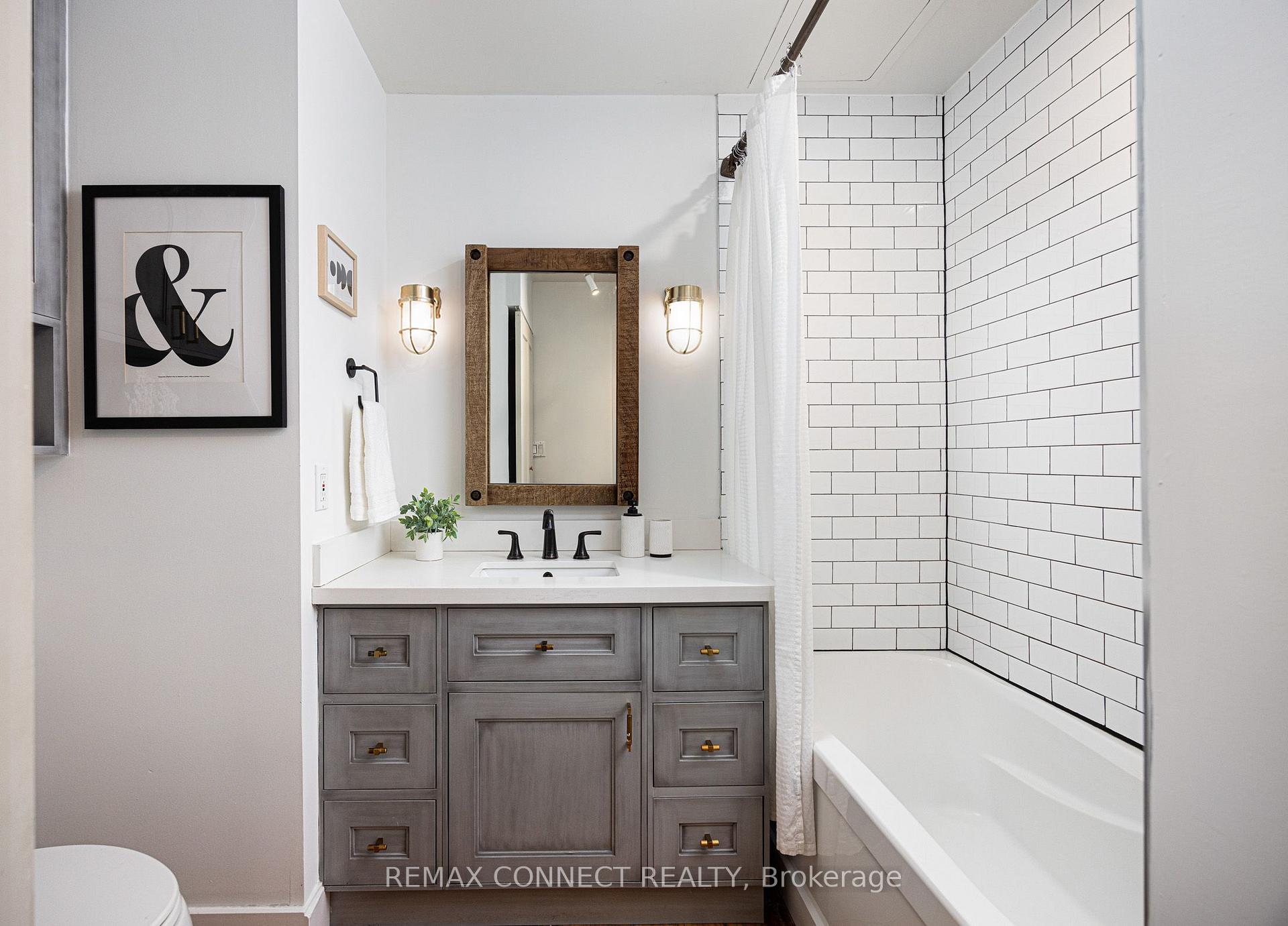 Photo 30 of Unit 301, 90 Sherbourne Street, Toronto, Moss Park — HOMEH