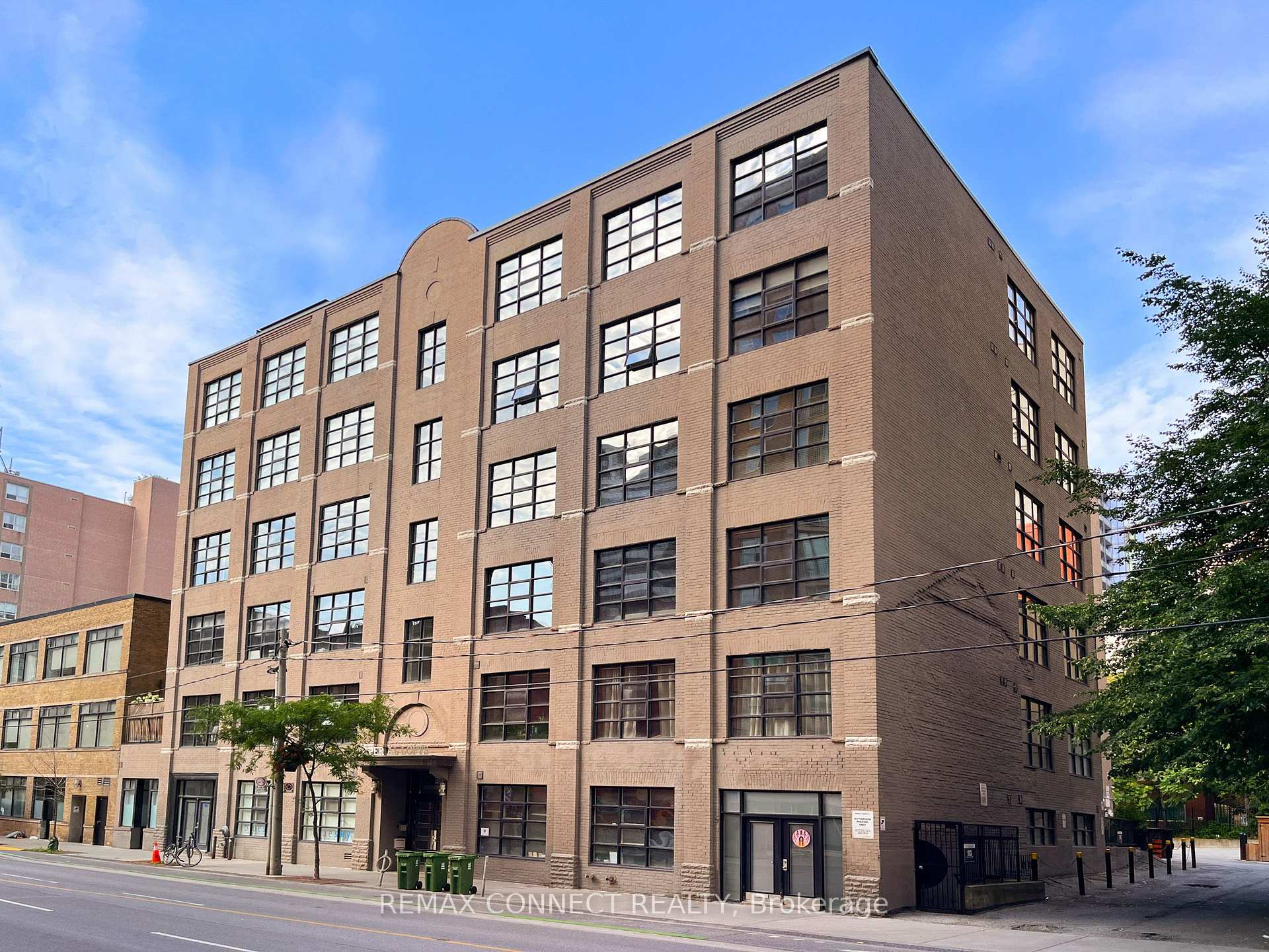 Photo 35 of Unit 301, 90 Sherbourne Street, Toronto, Moss Park — HOMEH