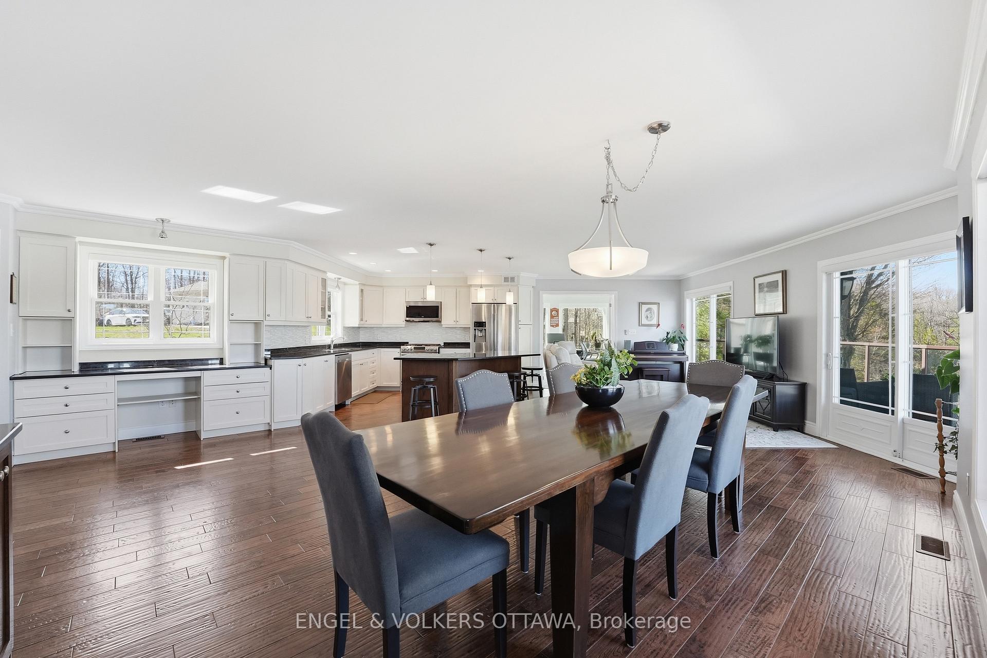 Photo 9 of 11805B 38 Highway, Frontenac, Frontenac Centre — HOMEH