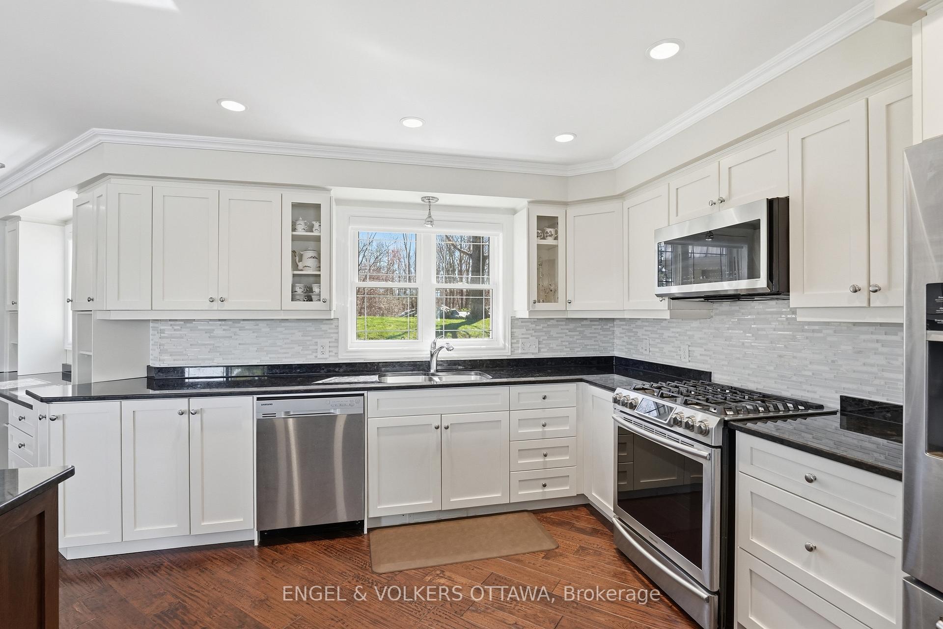 Photo 14 of 11805B 38 Highway, Frontenac, Frontenac Centre — HOMEH