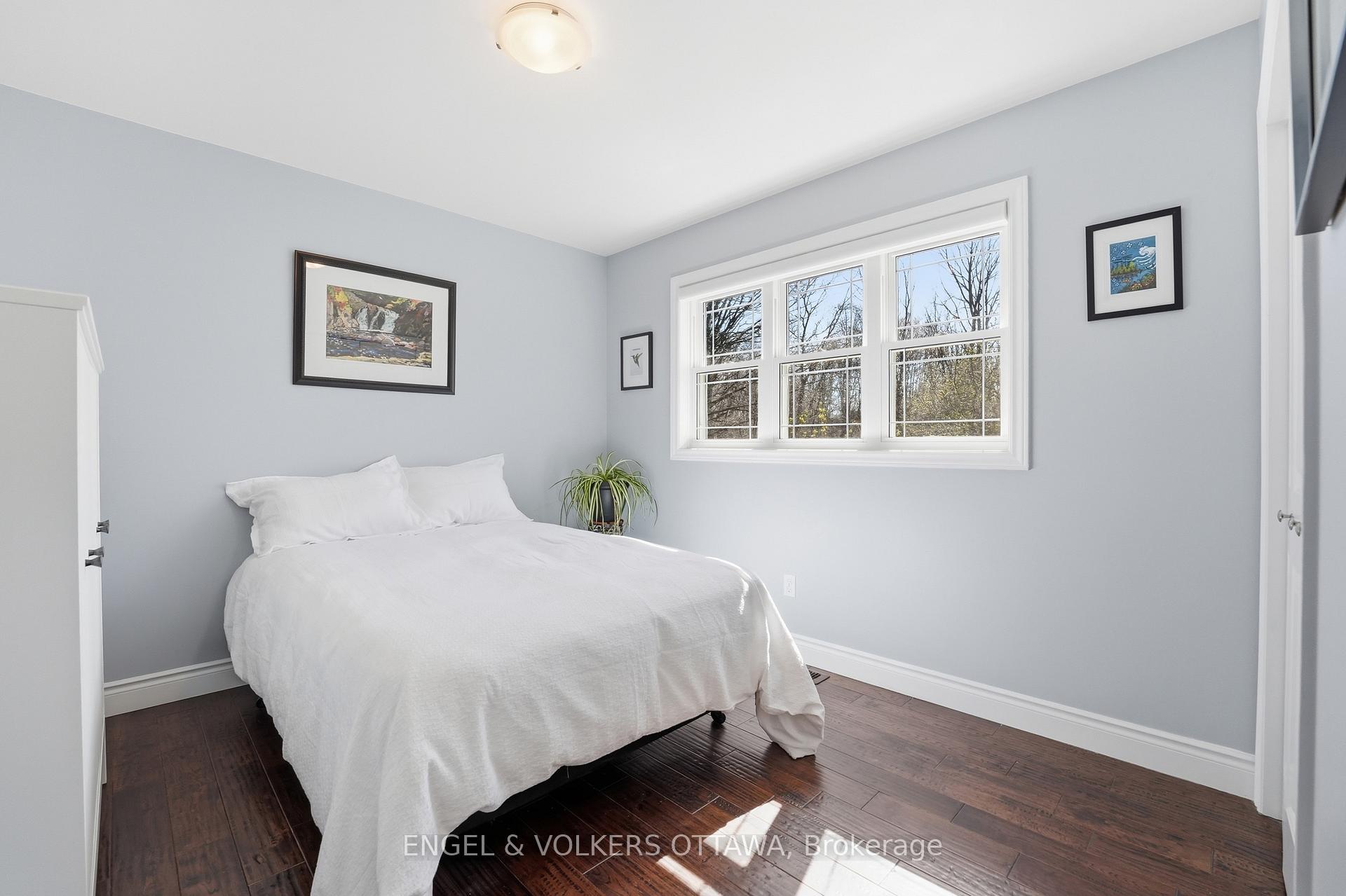 Photo 28 of 11805B 38 Highway, Frontenac, Frontenac Centre — HOMEH