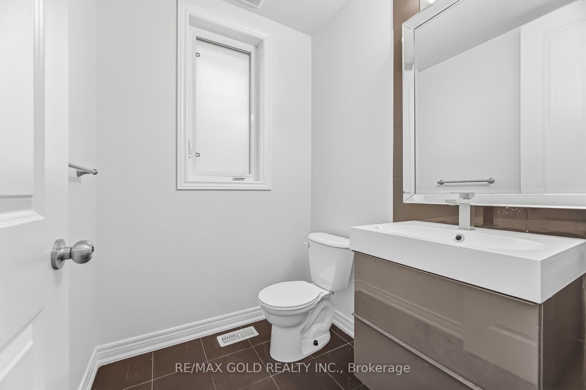 Photo 15 of 15 Junetown Circle, Brampton, Credit Valley — HOMEH