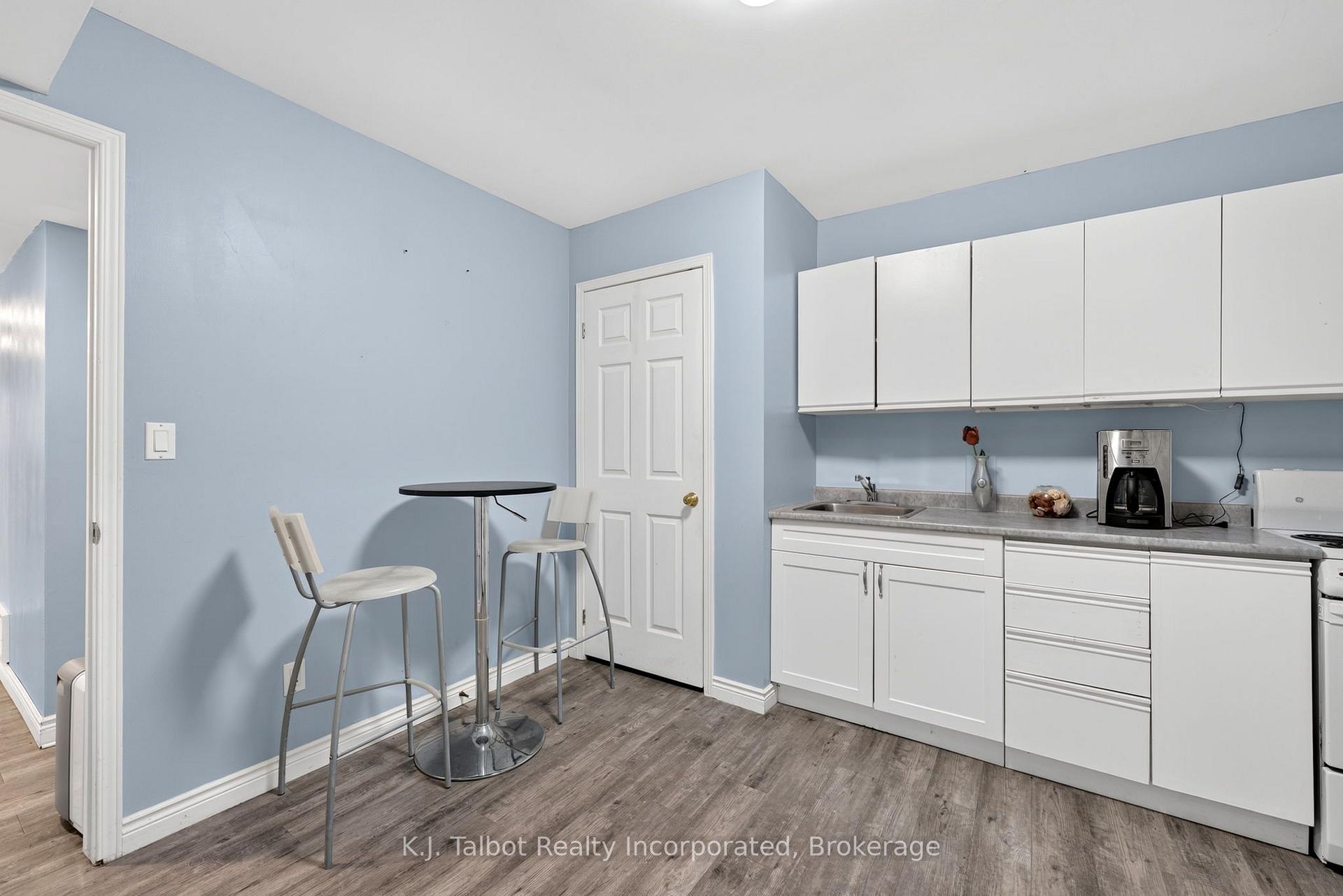 Photo 34 of 4 John Avenue, Bluewater, Bayfield — HOMEH