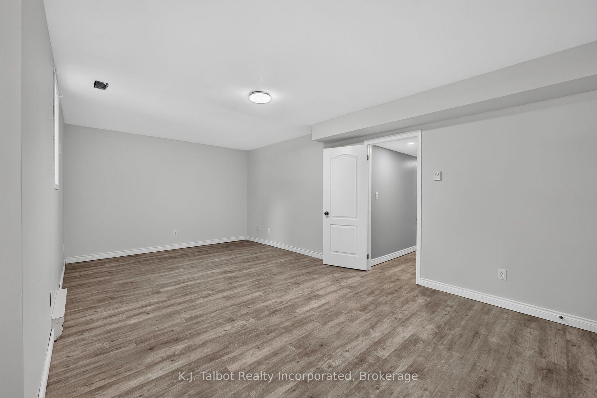 Photo 37 of 4 John Avenue, Bluewater, Bayfield — HOMEH