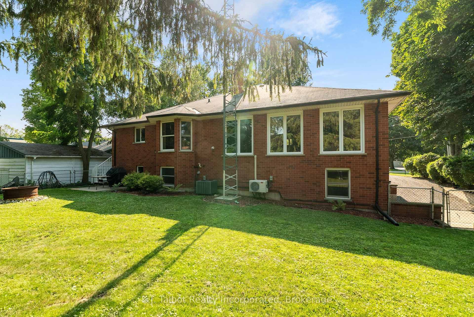 Photo 42 of 4 John Avenue, Bluewater, Bayfield — HOMEH