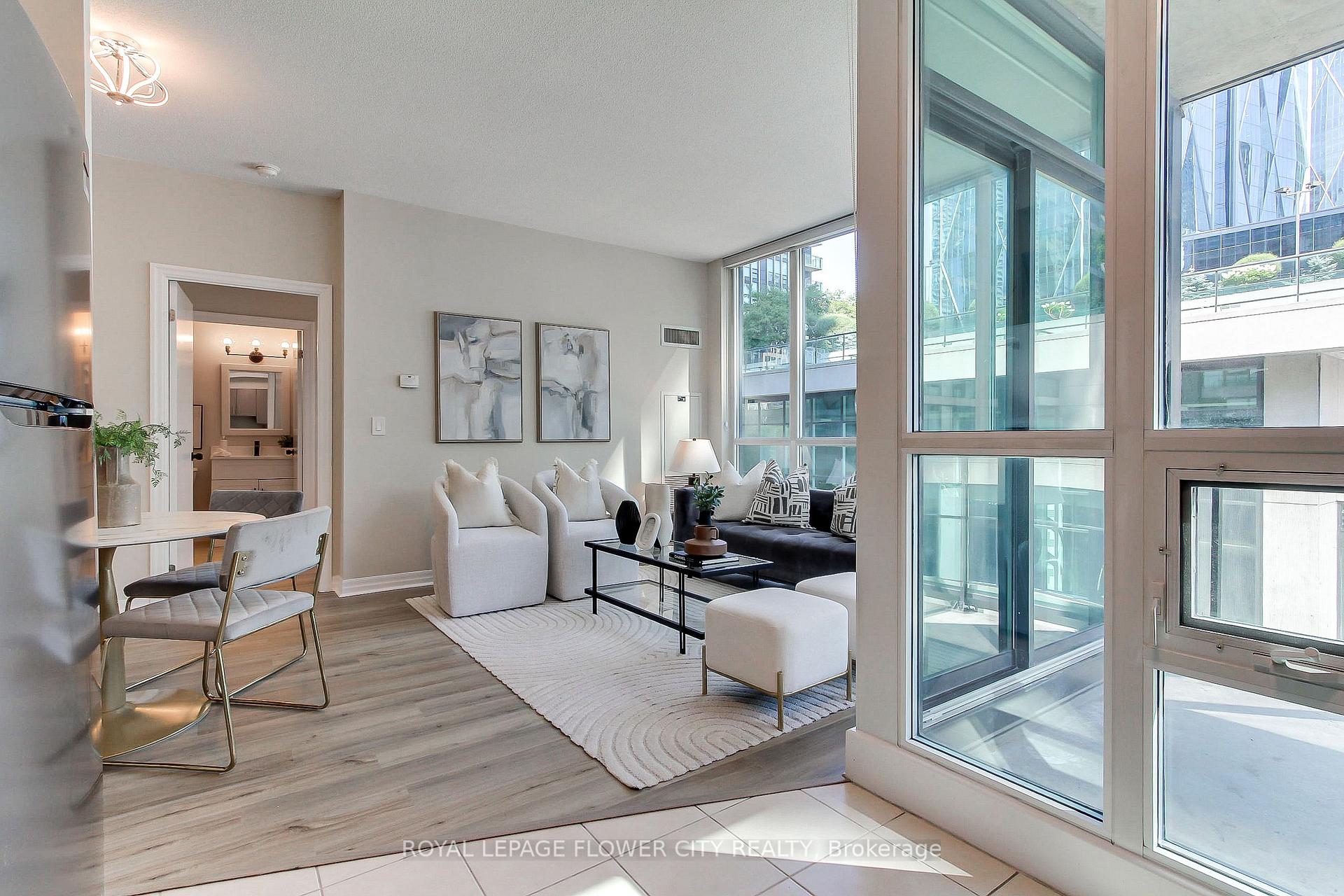 Photo 17 of Unit 302, 12 Yonge Street, Toronto, Waterfront Communities — HOMEH