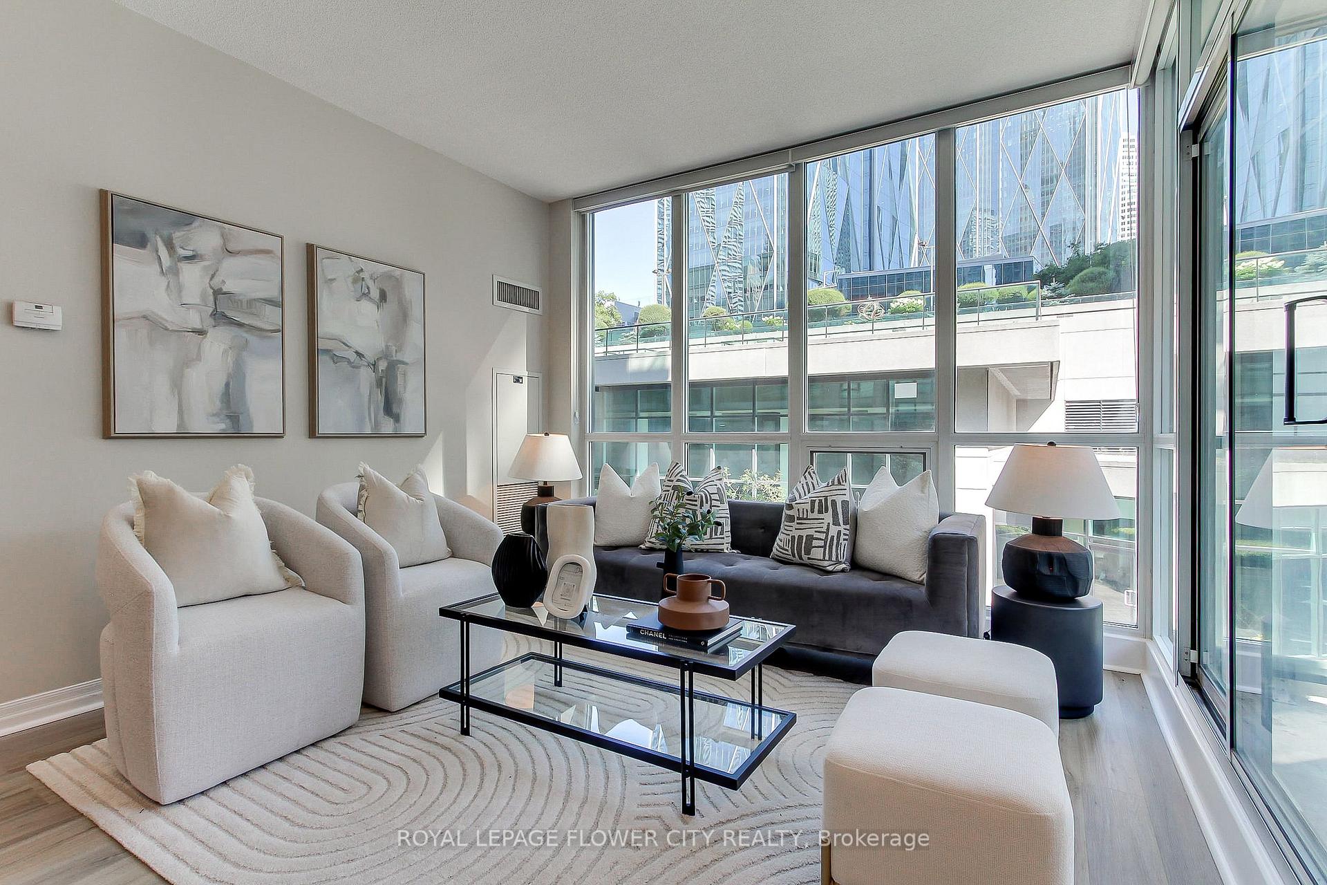 Photo 18 of Unit 302, 12 Yonge Street, Toronto, Waterfront Communities — HOMEH