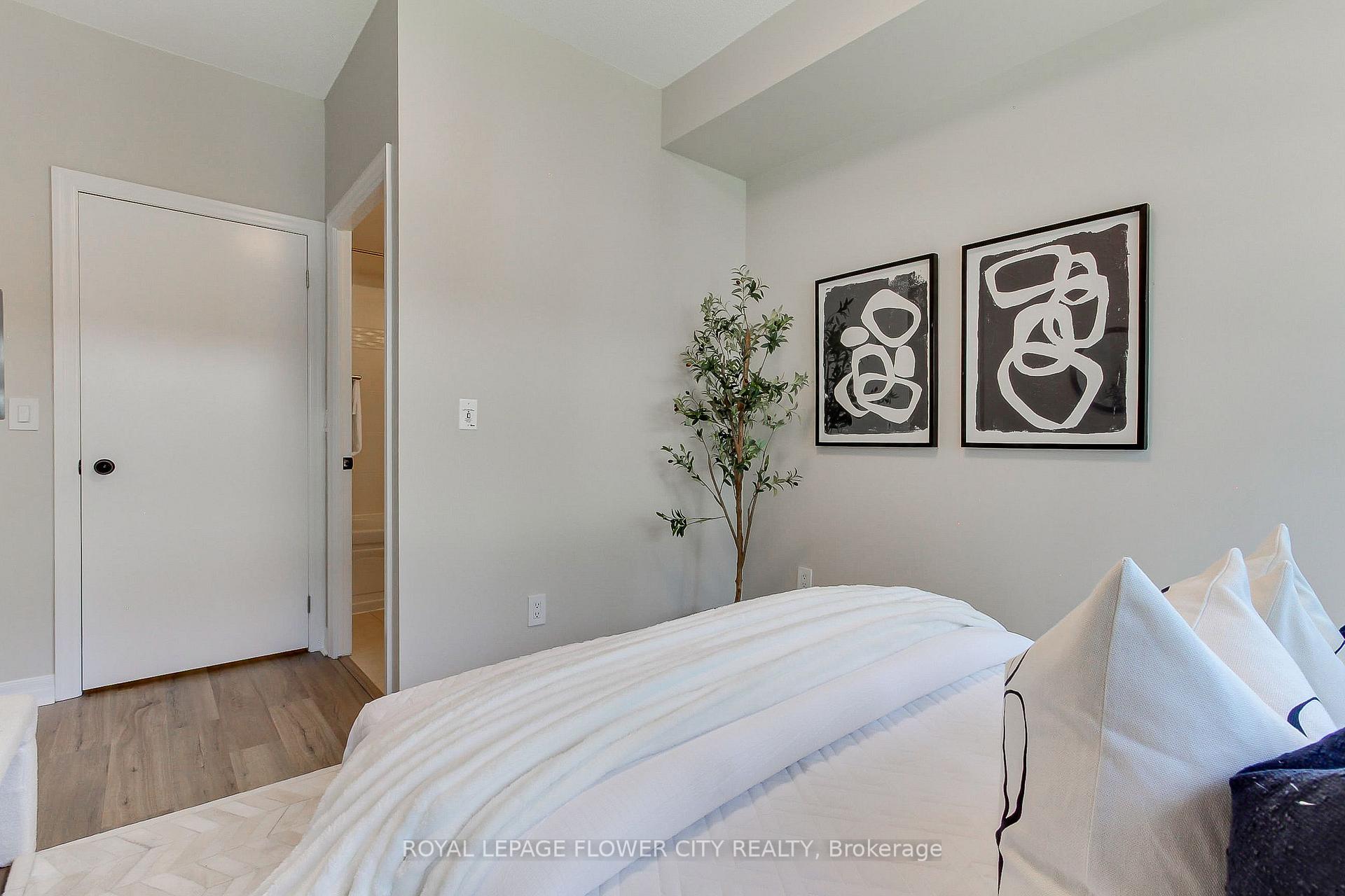 Photo 26 of Unit 302, 12 Yonge Street, Toronto, Waterfront Communities — HOMEH