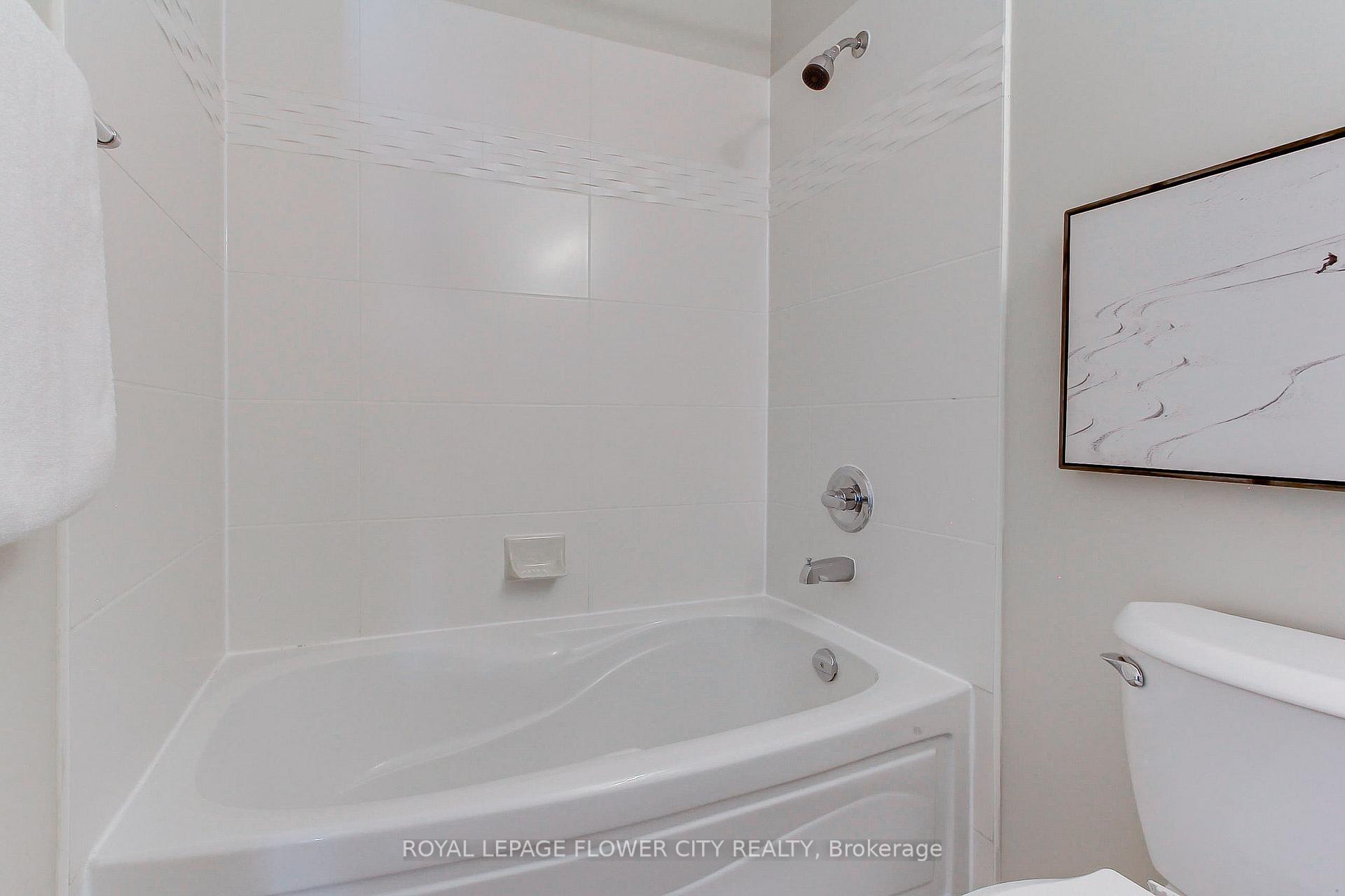 Photo 29 of Unit 302, 12 Yonge Street, Toronto, Waterfront Communities — HOMEH