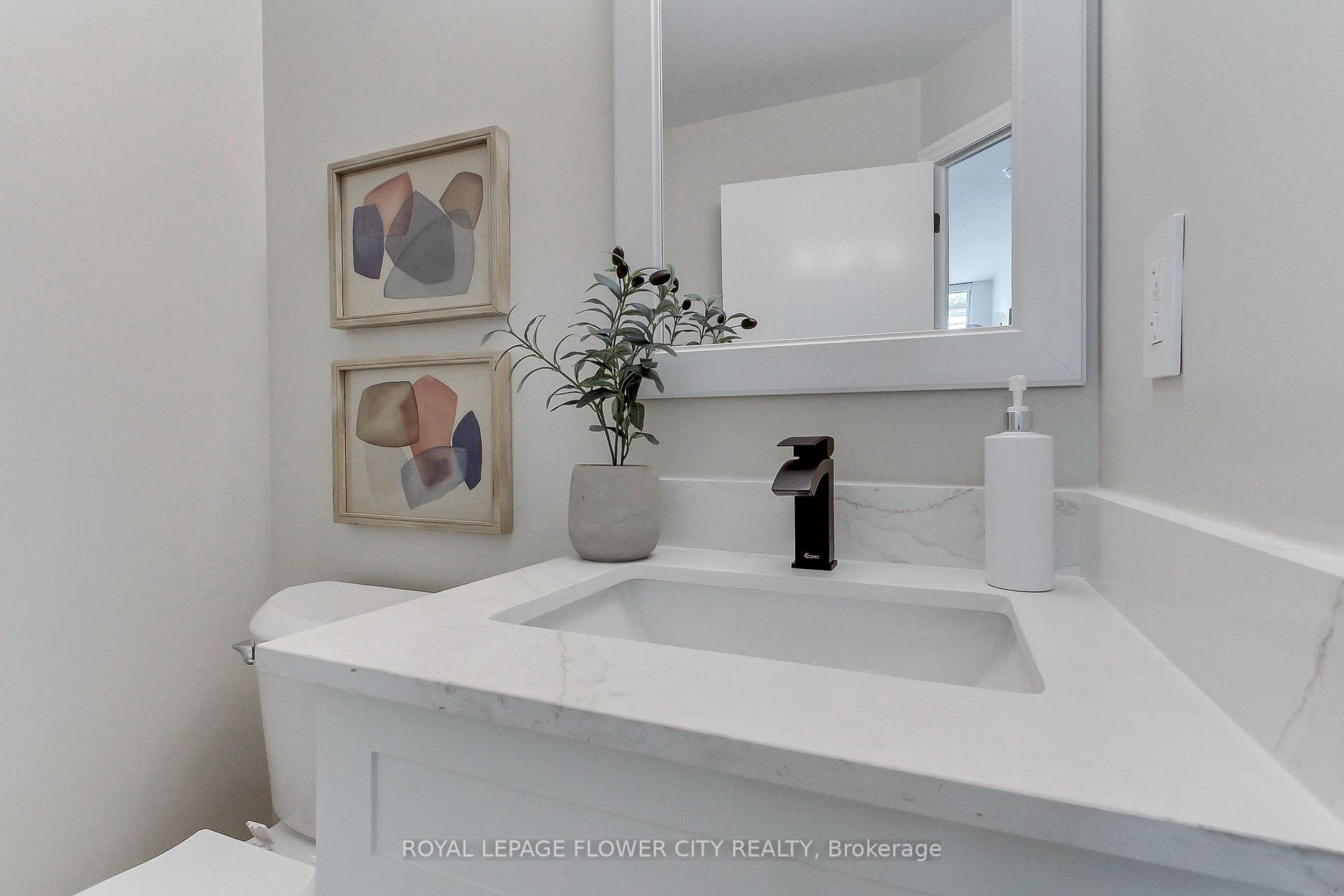 Photo 35 of Unit 302, 12 Yonge Street, Toronto, Waterfront Communities — HOMEH