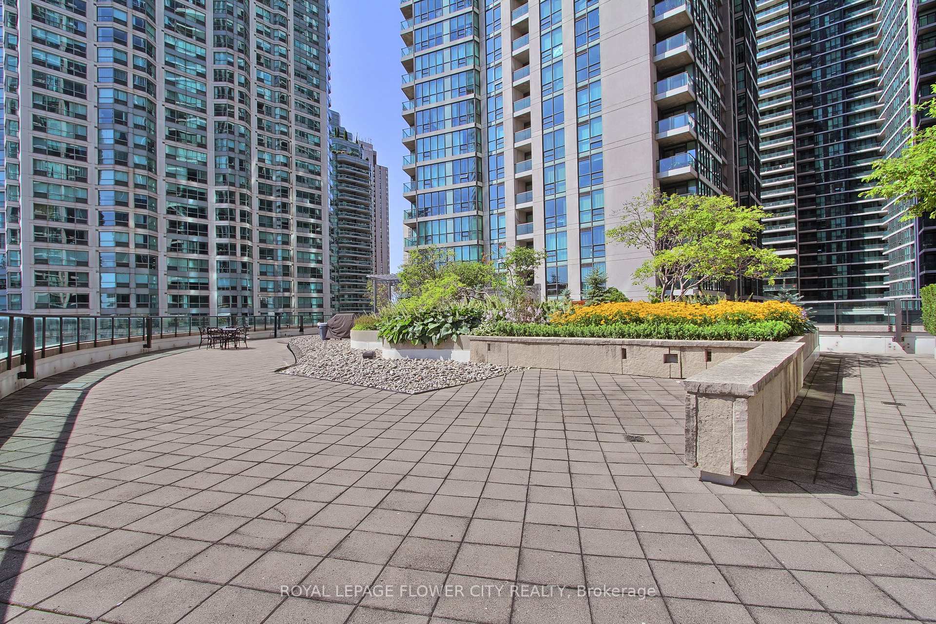Photo 47 of Unit 302, 12 Yonge Street, Toronto, Waterfront Communities — HOMEH