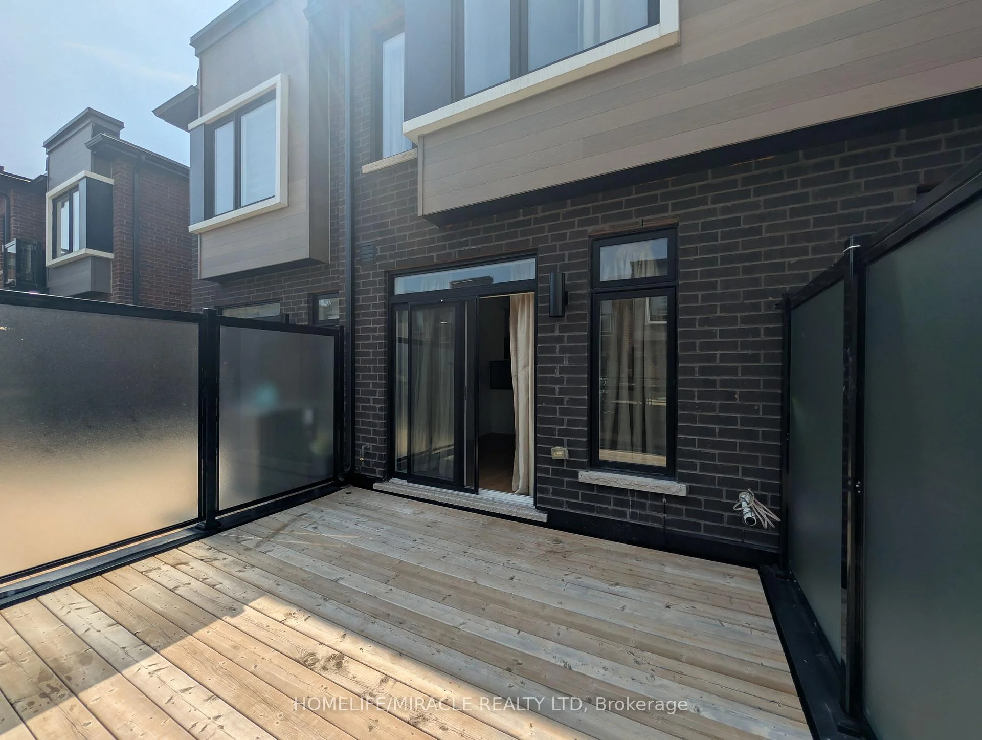 Photo 9 of 1553 Midland Avenue, Scarborough, Bendale — HOMEH