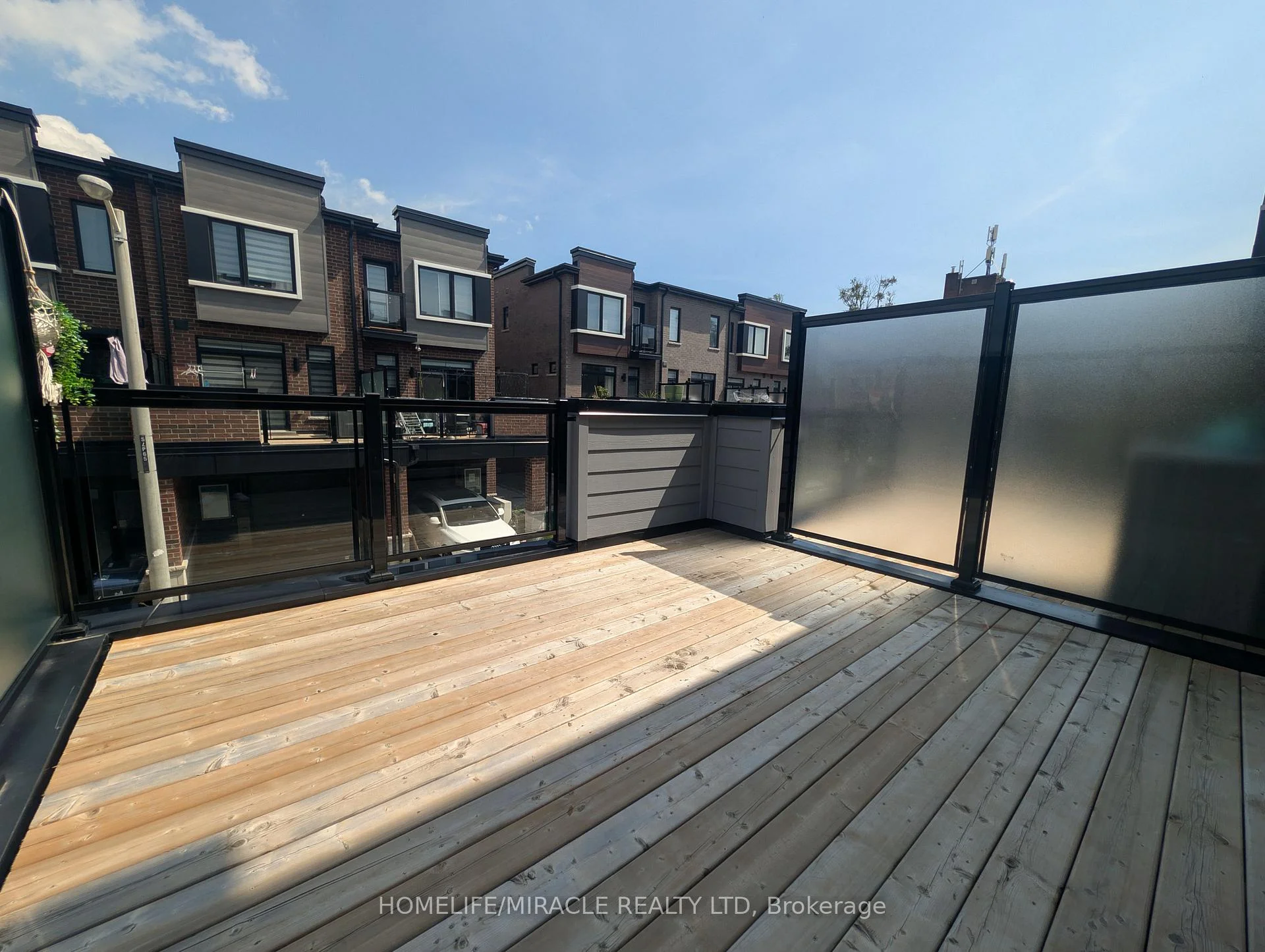Photo 10 of 1553 Midland Avenue, Scarborough, Bendale — HOMEH