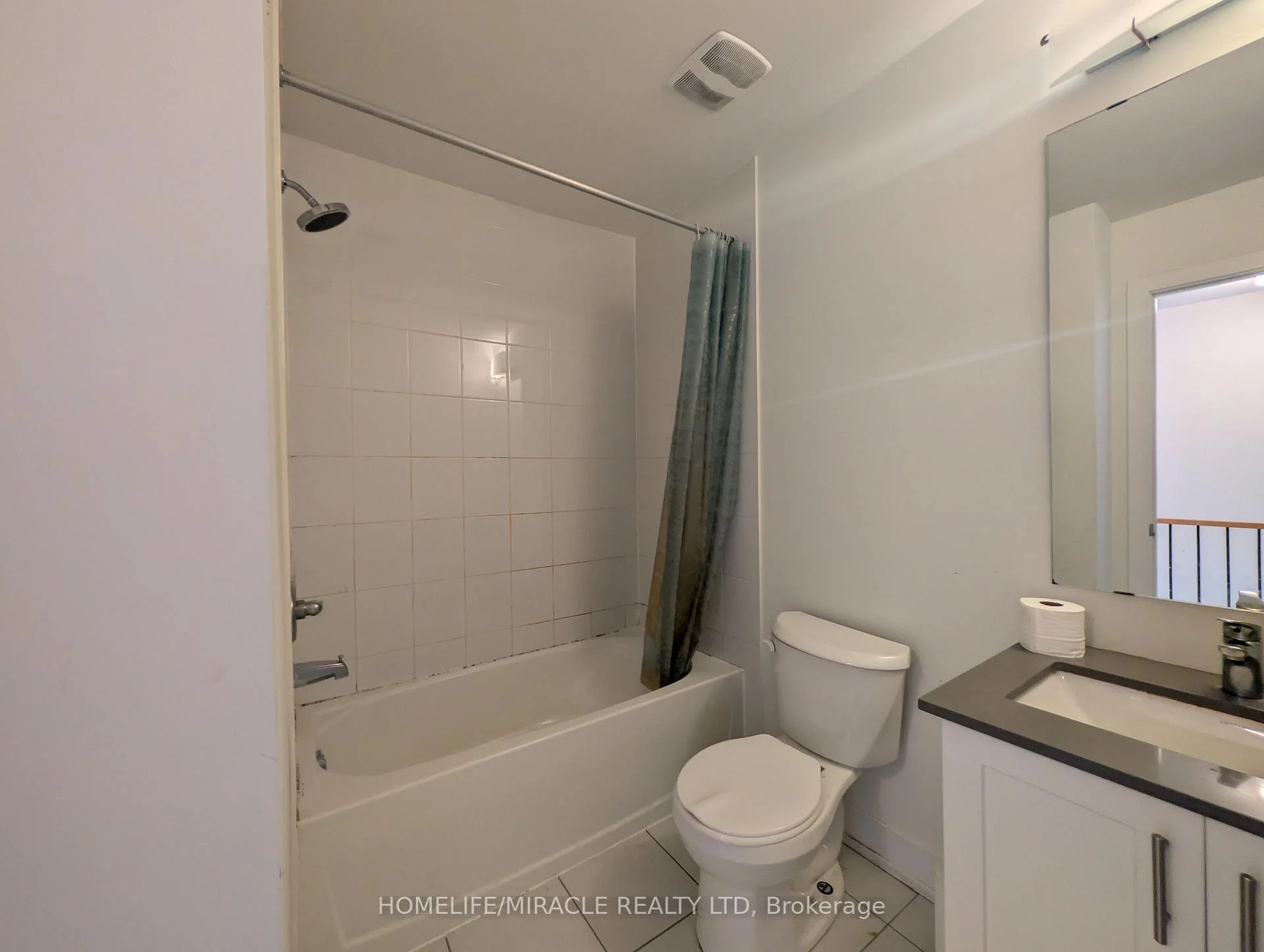 Photo 23 of 1553 Midland Avenue, Scarborough, Bendale — HOMEH
