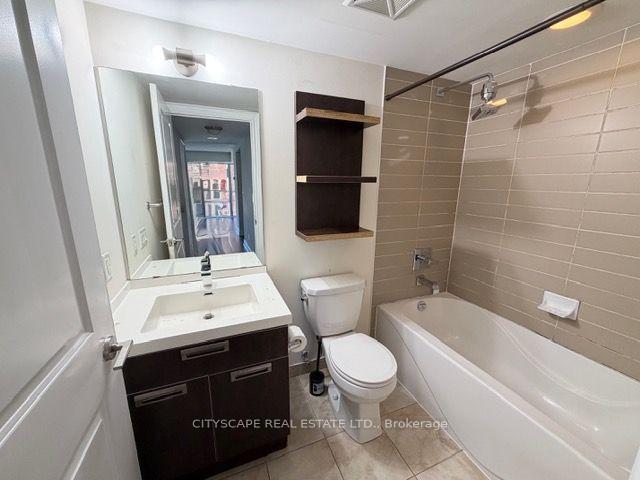 Photo 6 of Unit 912, 28 Ted Rogers Way, Toronto, Church-Yonge Corridor — HOMEH