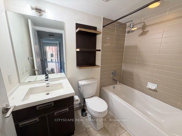 Photo 7 of Unit 912, 28 Ted Rogers Way, Toronto, Church-Yonge Corridor — HOMEH
