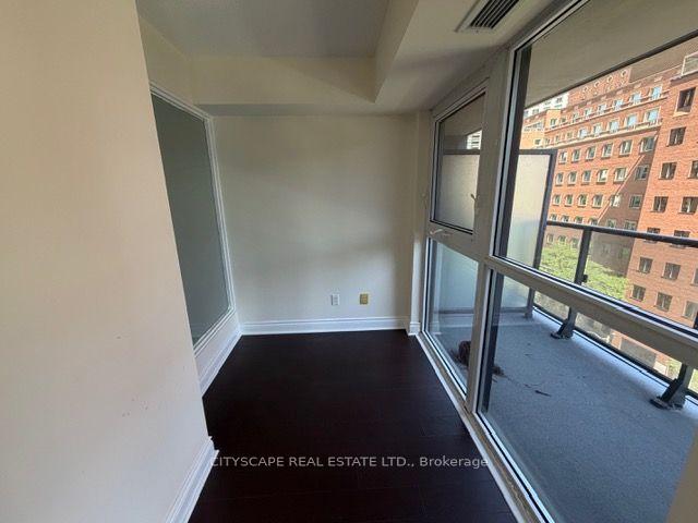 Photo 13 of Unit 912, 28 Ted Rogers Way, Toronto, Church-Yonge Corridor — HOMEH