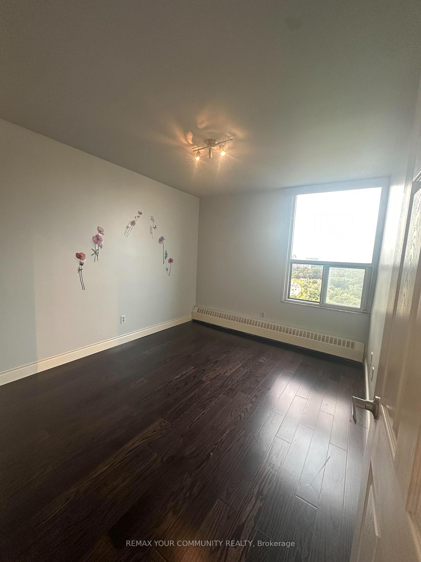 Photo 24 of Unit 1711, 15 Vicora Linkway, Toronto, Flemingdon Park — HOMEH