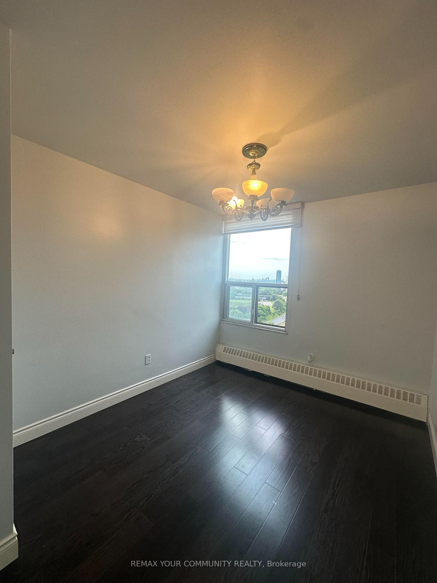 Photo 43 of Unit 1711, 15 Vicora Linkway, Toronto, Flemingdon Park — HOMEH