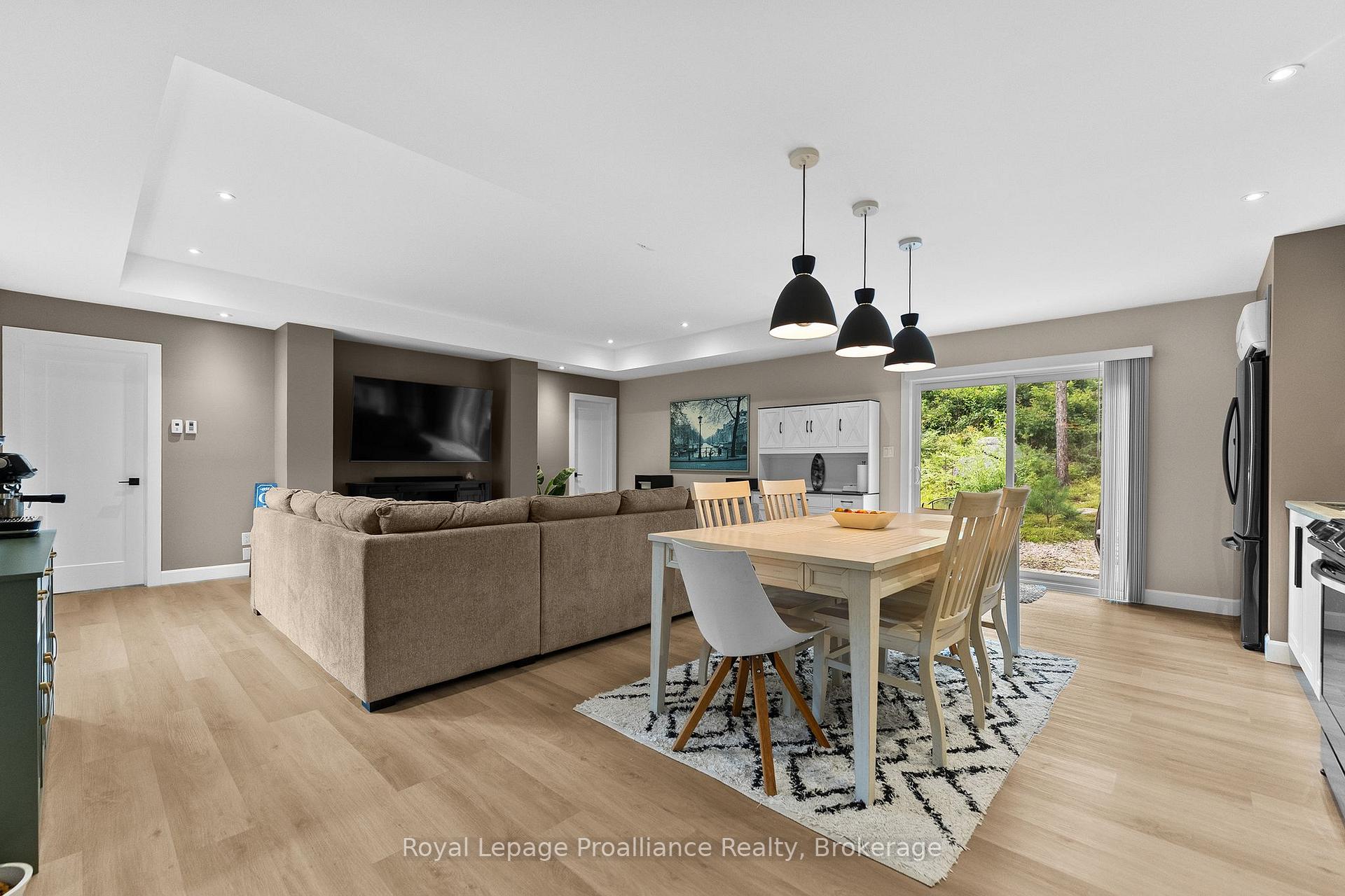 Photo 13 of 41948A Combermere Road, Madawaska Valley, Madawaska Valley — HOMEH