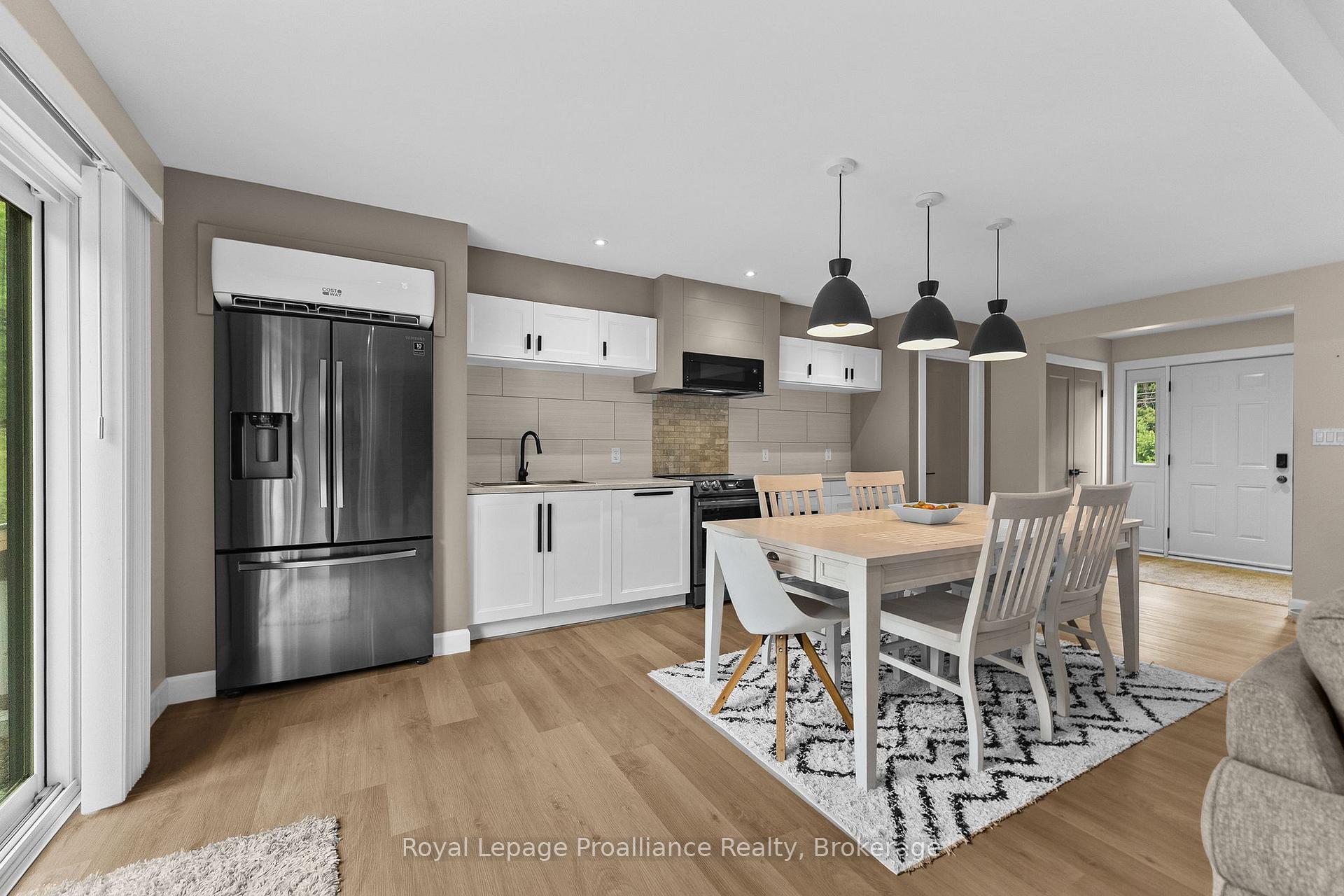 Photo 17 of 41948A Combermere Road, Madawaska Valley, Madawaska Valley — HOMEH