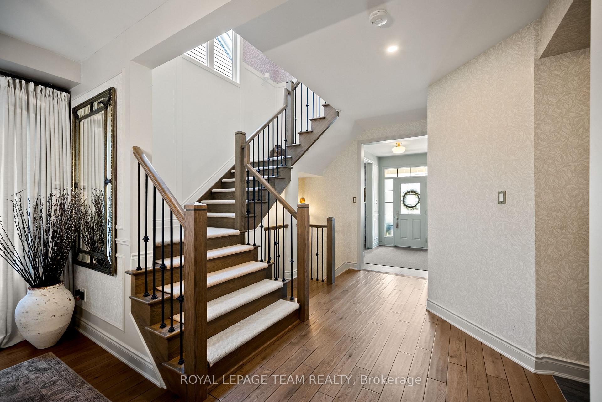 Photo 11 of 4865 Abbott Street E, Ottawa, Kanata - Emerald Meadows/Trailwest — HOMEH