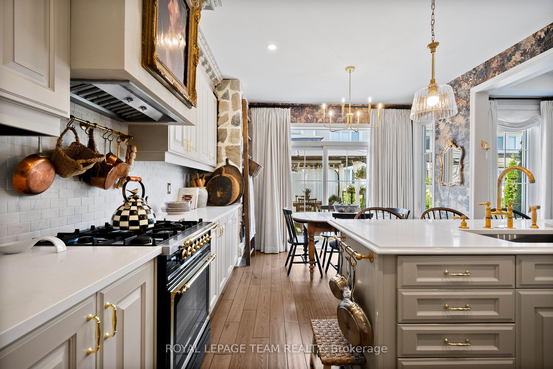 Photo 3 of 4865 Abbott Street E, Ottawa, Kanata - Emerald Meadows/Trailwest — HOMEH