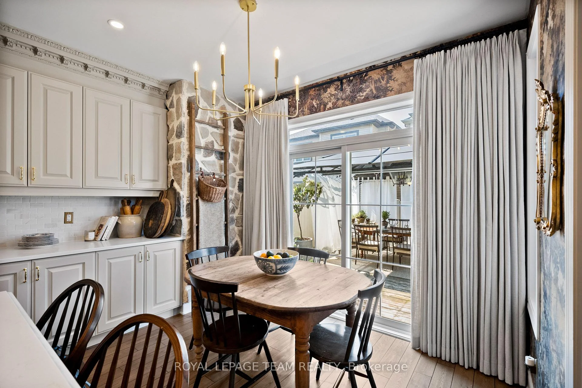 Photo 23 of 4865 Abbott Street E, Ottawa, Kanata - Emerald Meadows/Trailwest — HOMEH