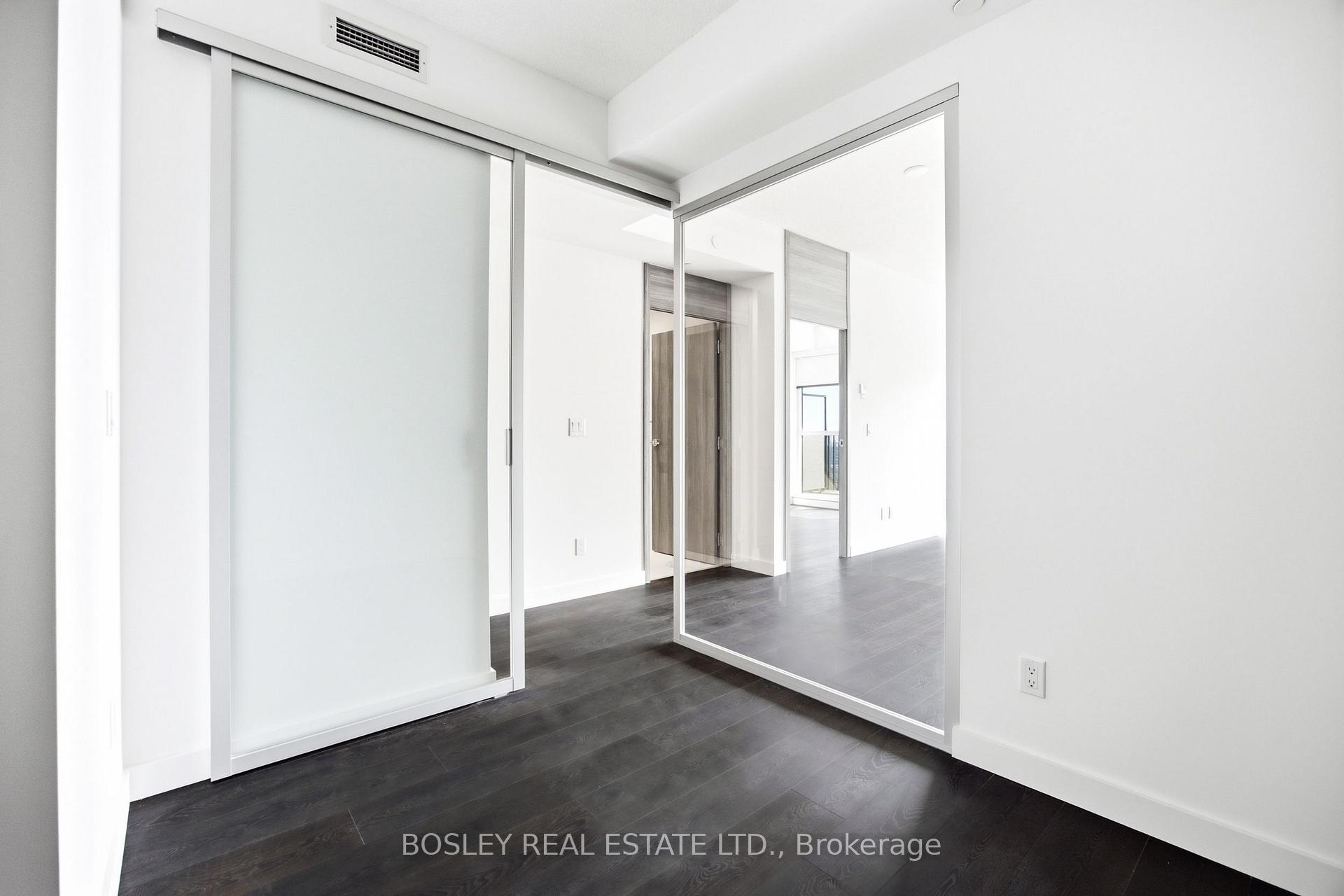 Photo 16 of Unit 1006, 75 Billes Heights, North York, Bayview Village — HOMEH