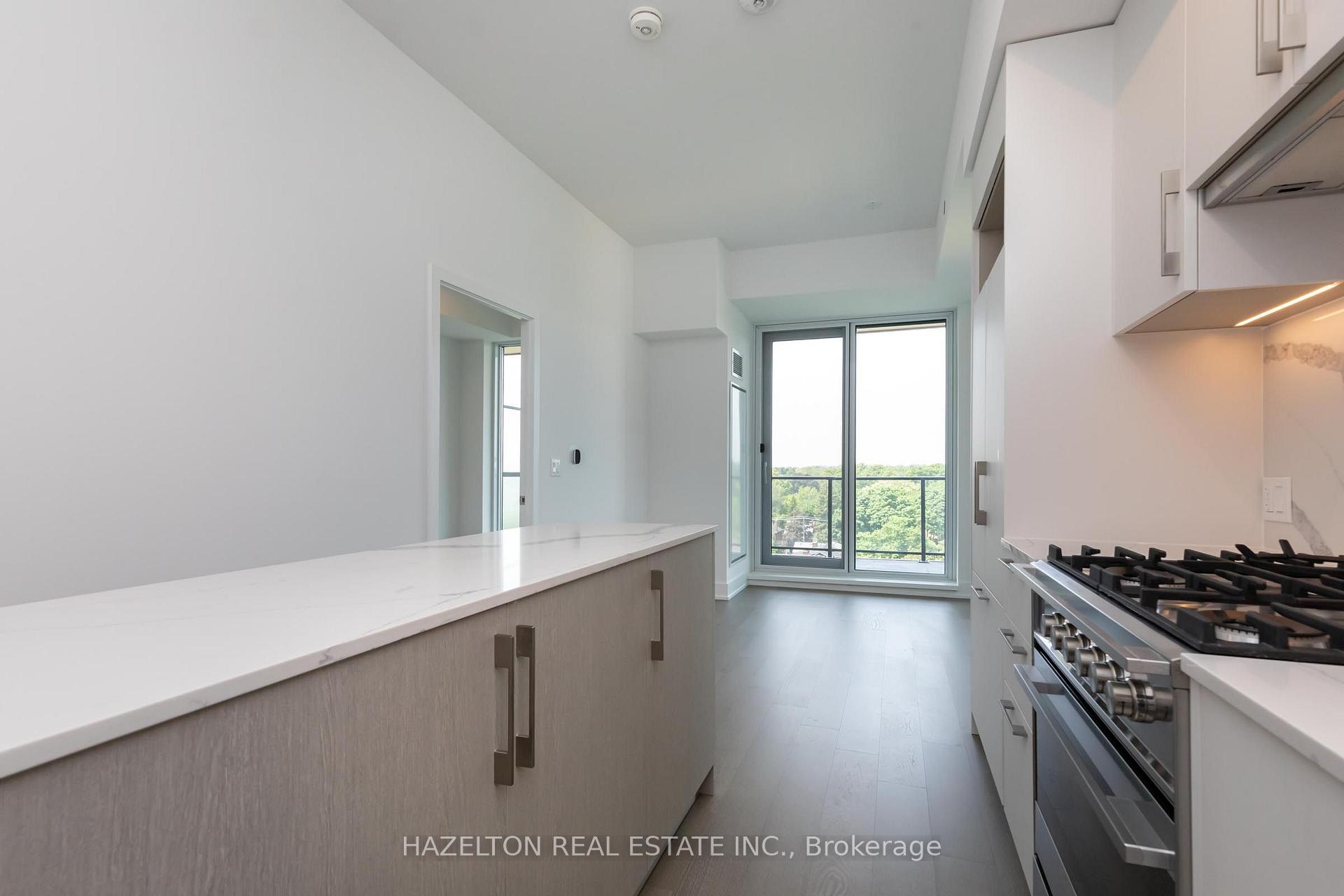 Photo 13 of Unit 904, 8 Manor Road W, Toronto, Yonge-Eglinton — HOMEH