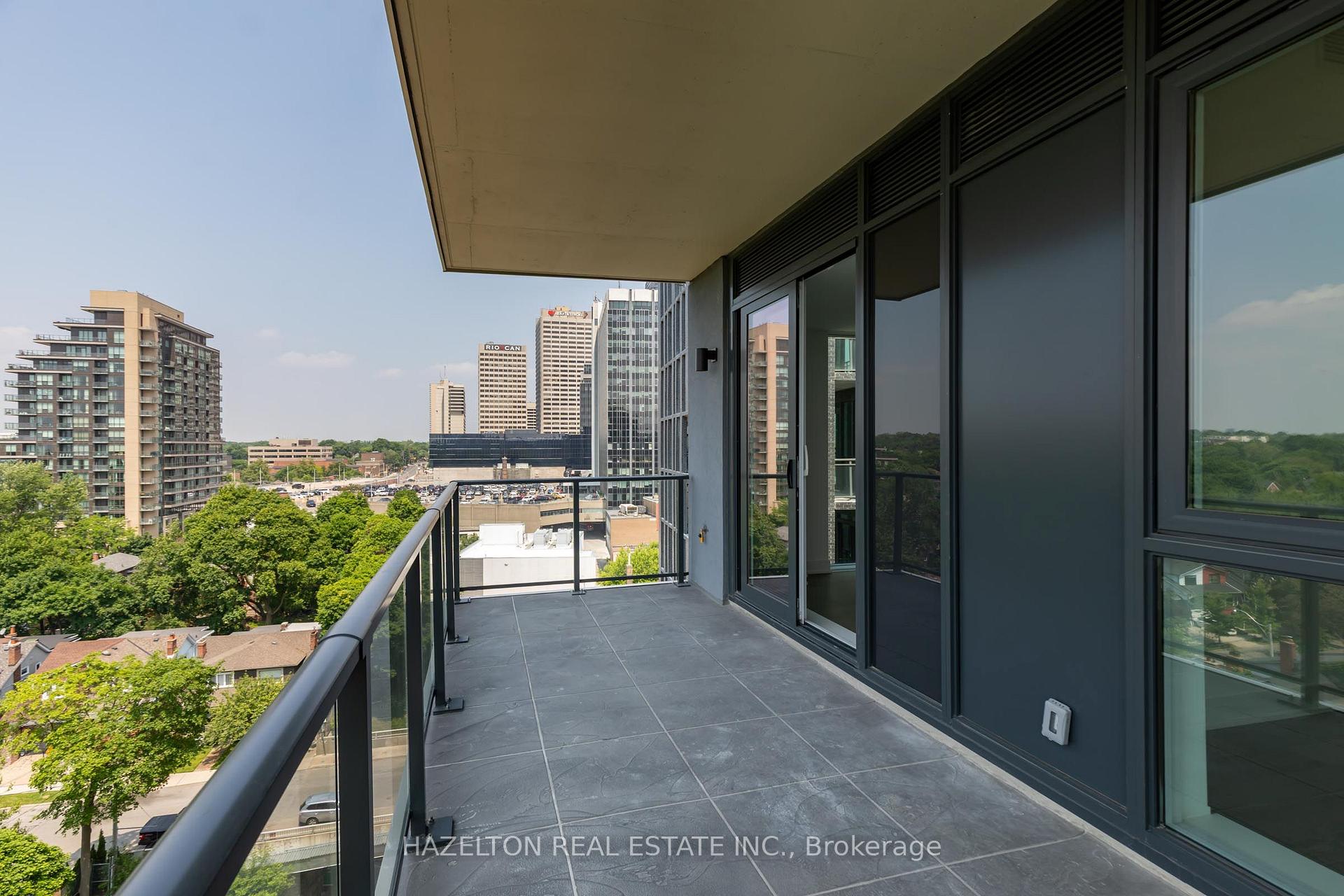 Photo 27 of Unit 904, 8 Manor Road W, Toronto, Yonge-Eglinton — HOMEH