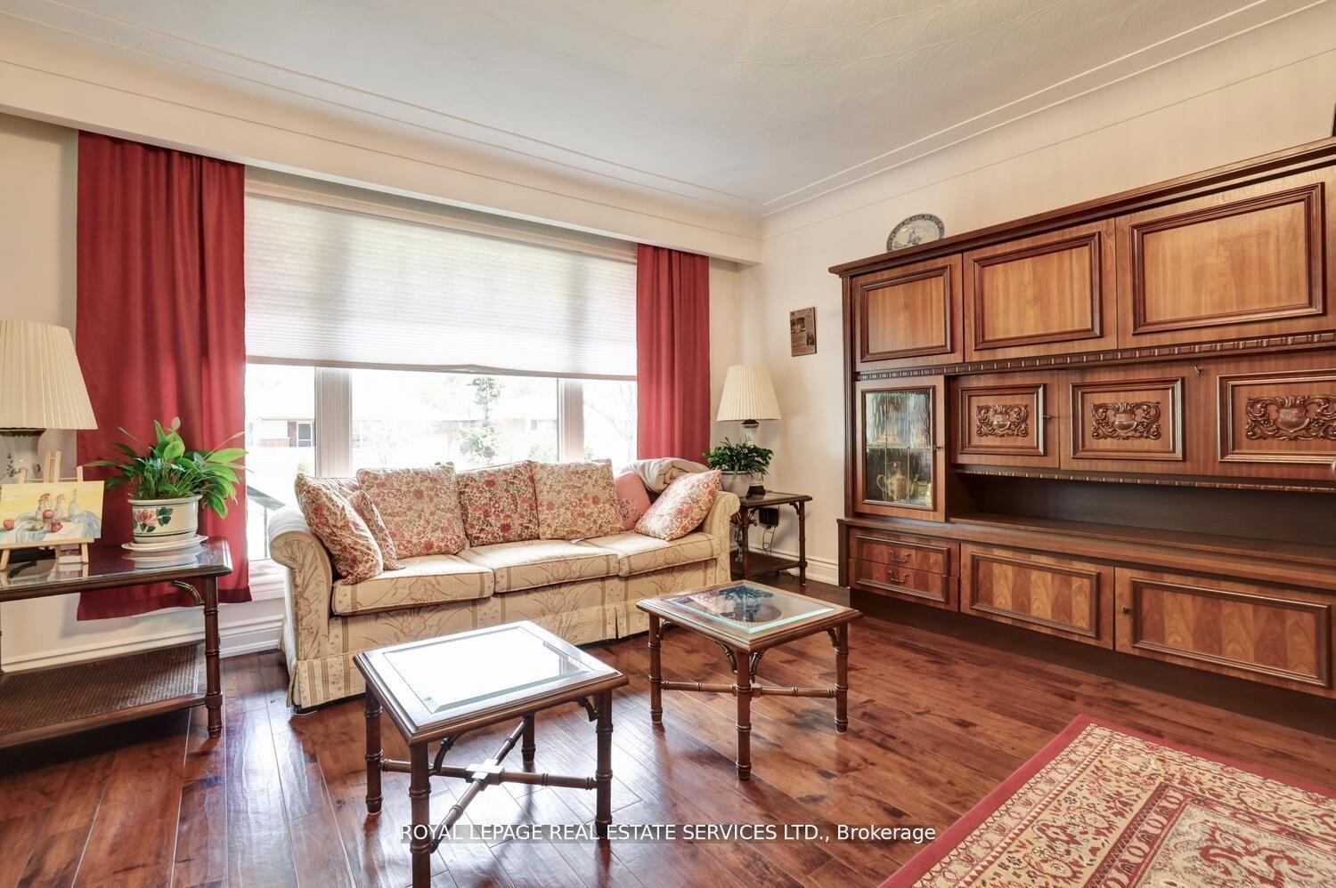 Photo 11 of 163 Bendamere Avenue, Hamilton, Buchanan — HOMEH