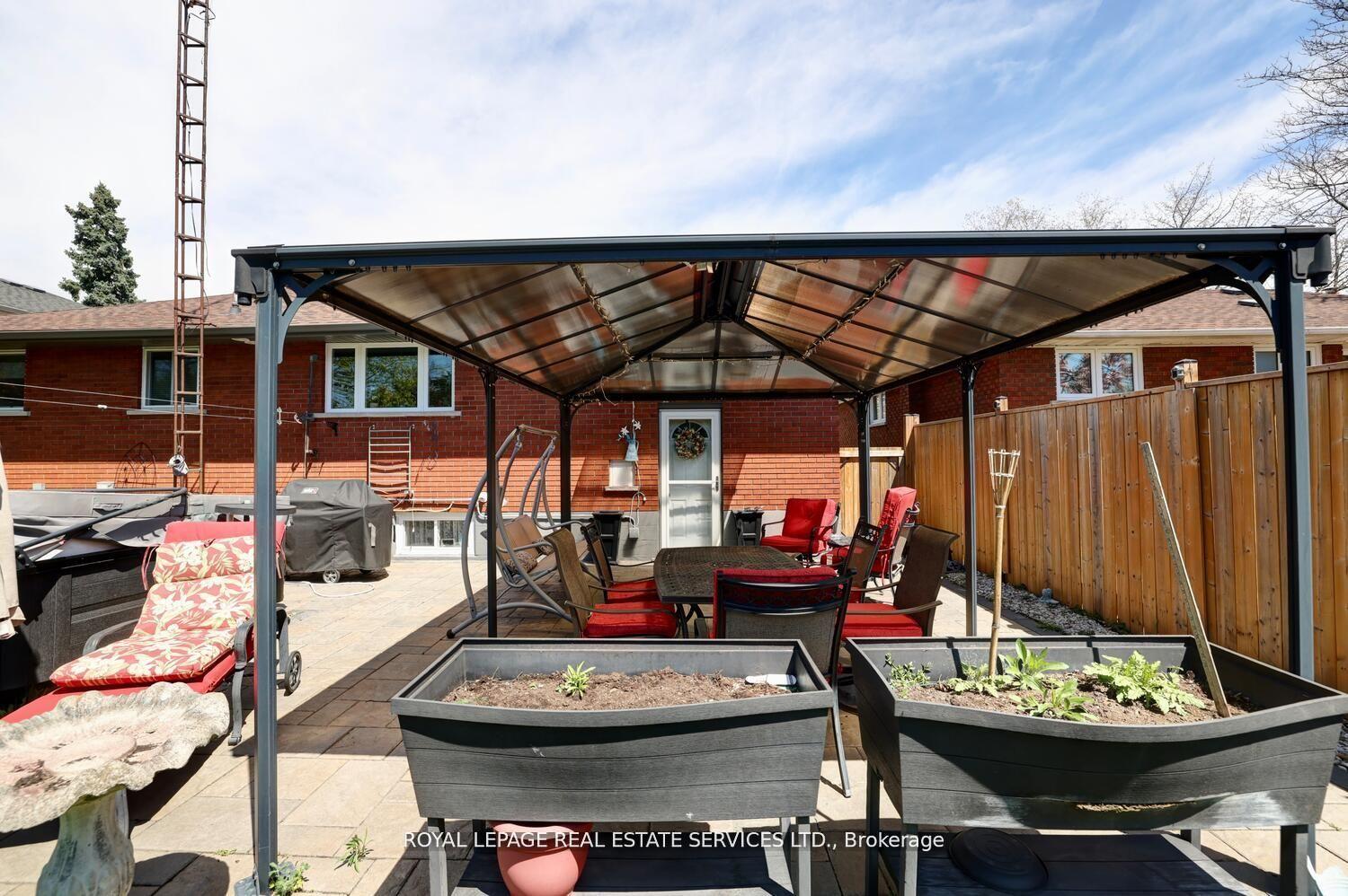 Photo 31 of 163 Bendamere Avenue, Hamilton, Buchanan — HOMEH