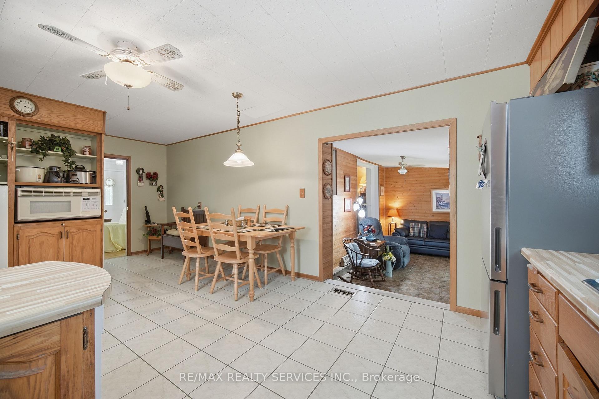 Photo 20 of 43 Maple Avenue, Caledon, Inglewood — HOMEH