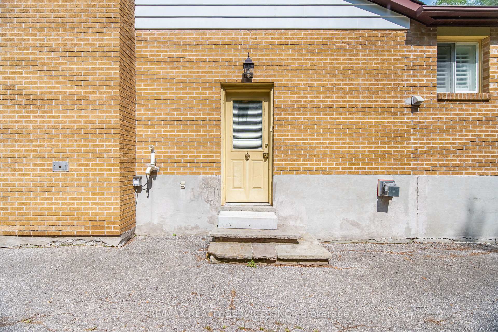 Photo 39 of 43 Maple Avenue, Caledon, Inglewood — HOMEH