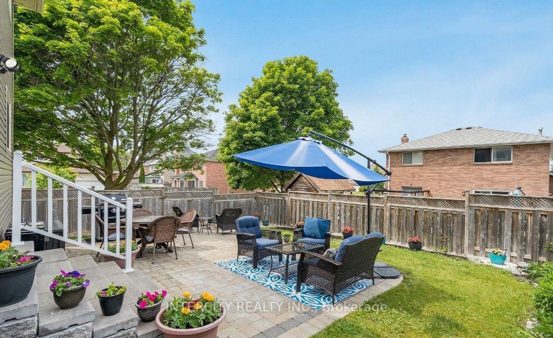 Photo 3 of 79 Kinzie Lane, Barrie, Grove East — HOMEH