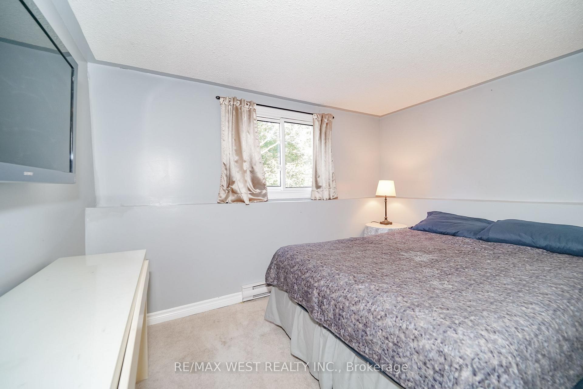 Photo 9 of 570 Annandale Street, Oshawa, Donevan — HOMEH