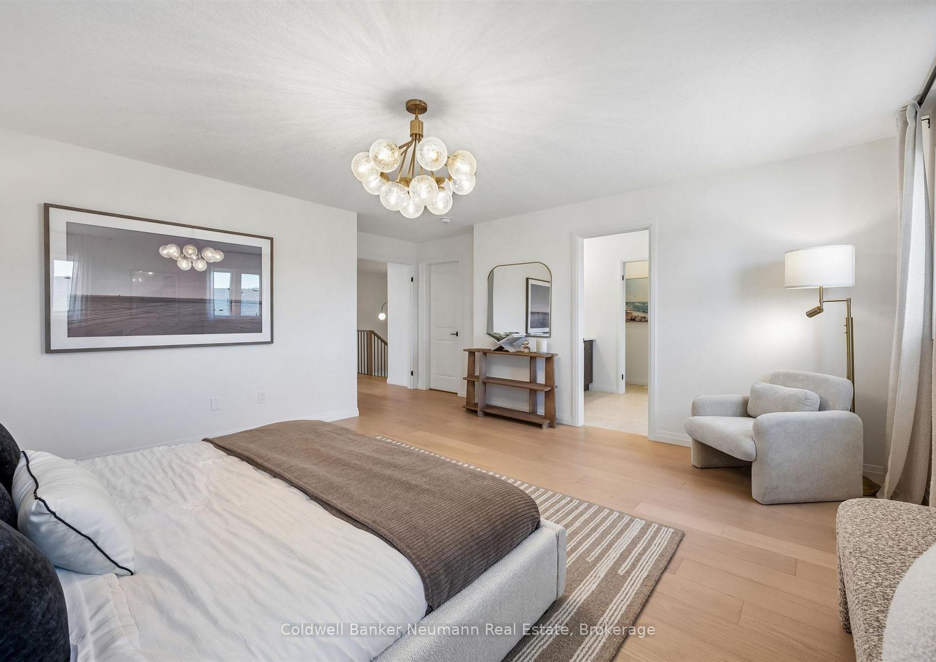 Photo 16 of 636 Anton Crescent, Kitchener, Laurentian Hills/Country Hills W — HOMEH